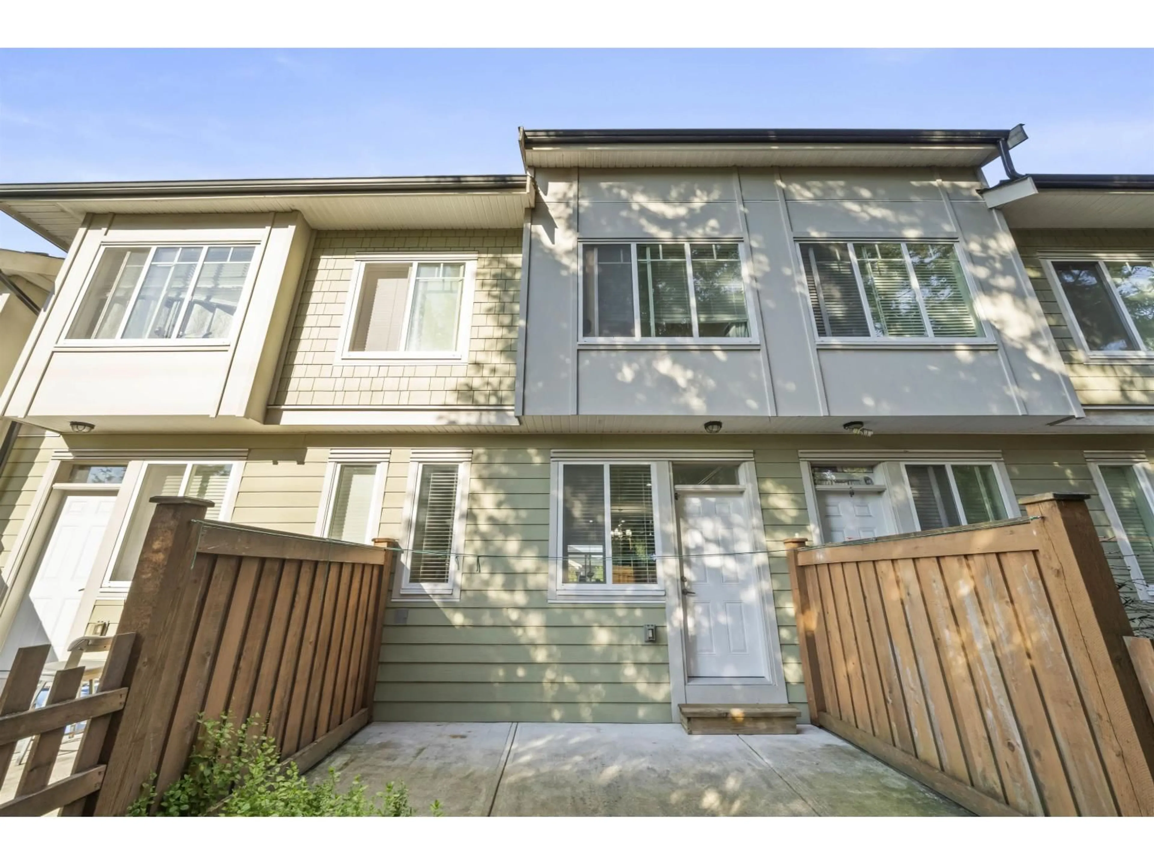 Home with vinyl exterior material, street for 6 - 13670 62 AVENUE, Surrey British Columbia V3X0H8