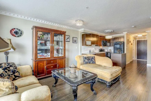324 - 10707 139 STREET, Surrey 4