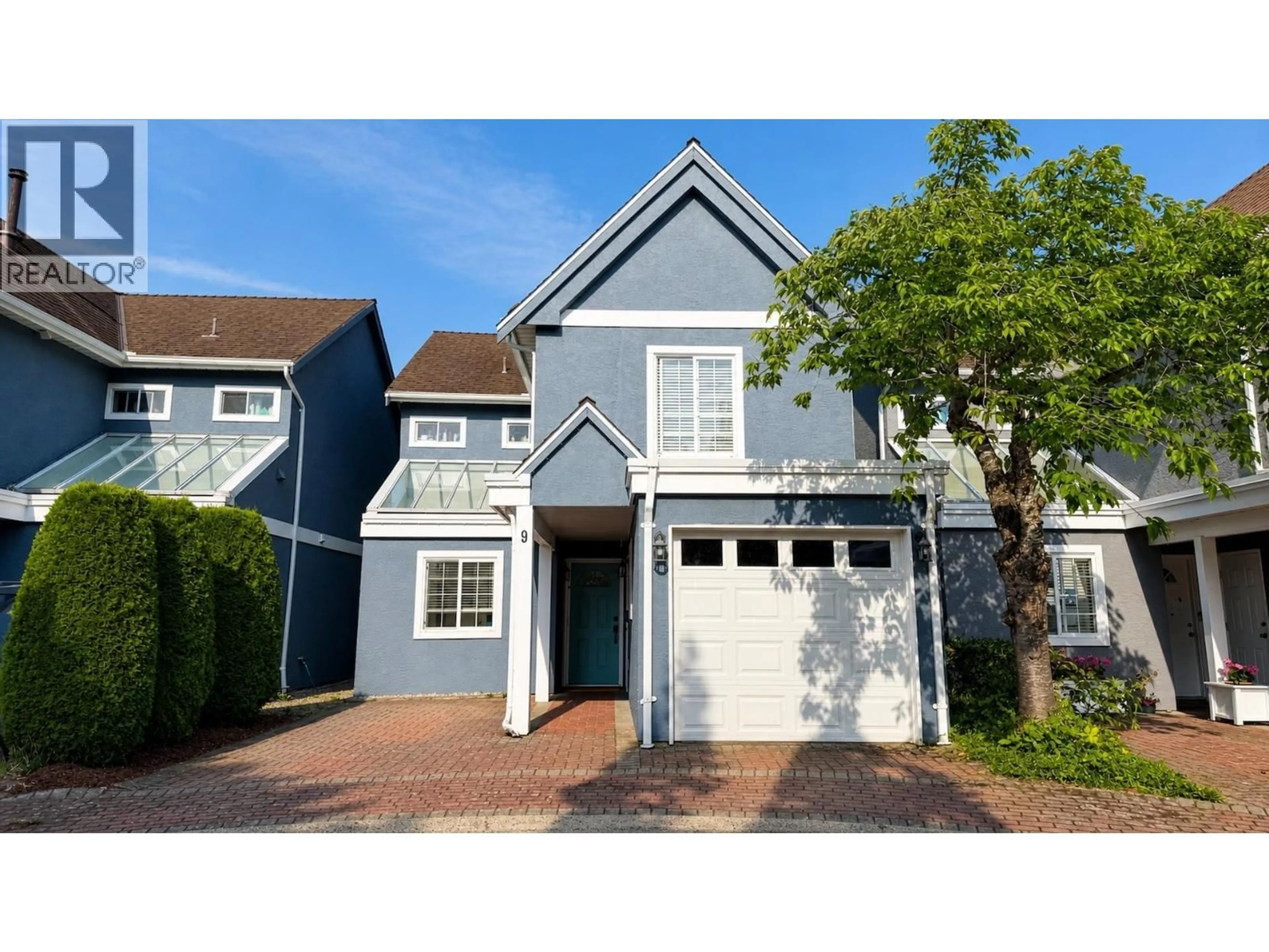 Home with vinyl exterior material, street for 9 - 4855 57 STREET, Delta British Columbia V4K3E7