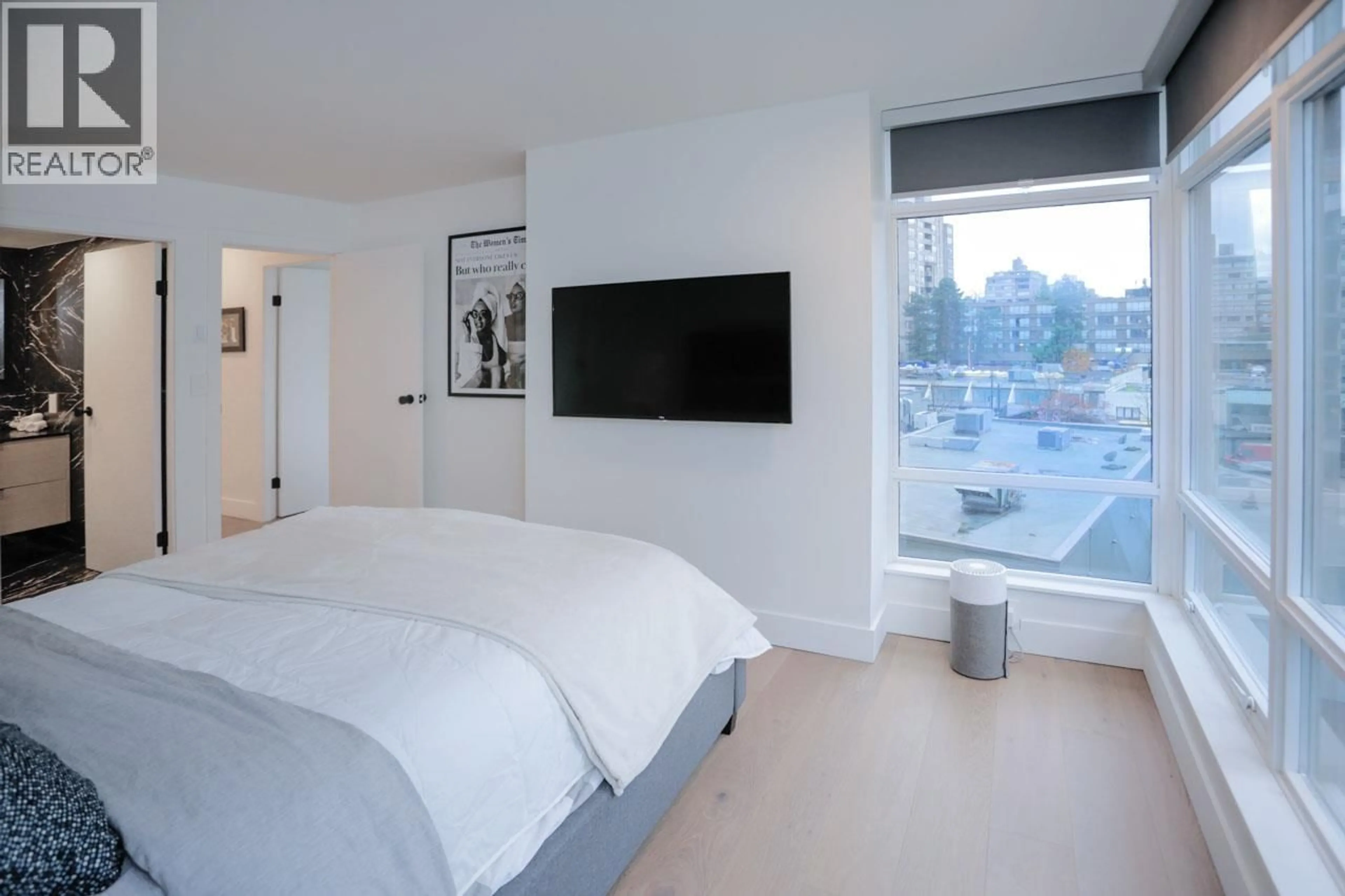 A pic of a room for 703 - 1288 ALBERNI STREET, Vancouver British Columbia V6E4N5