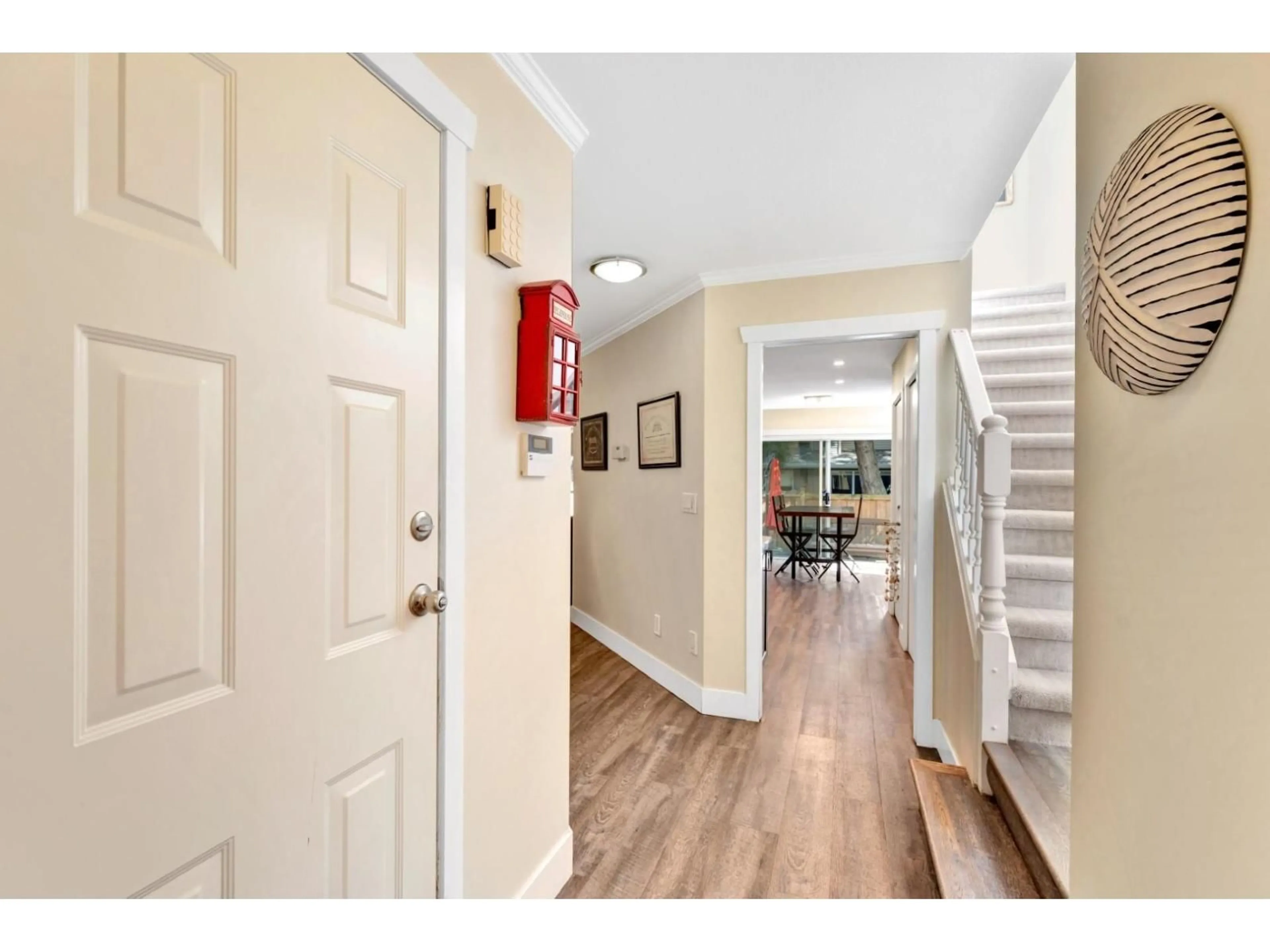 Indoor entryway for 8 - 8257 121A STREET, Surrey British Columbia V3W3R4