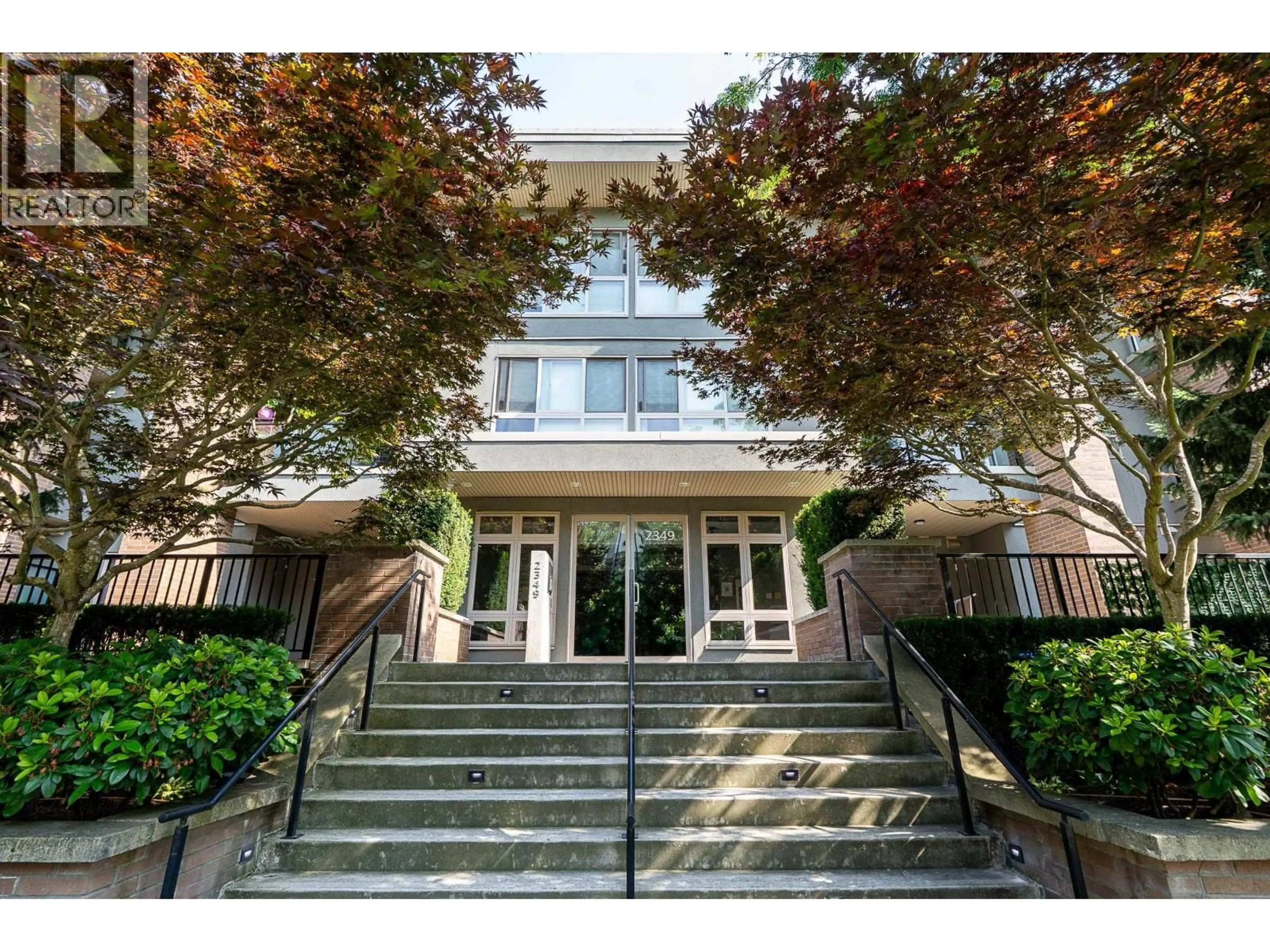 Indoor foyer for 203 - 2349 WELCHER AVENUE, Port Coquitlam British Columbia V3C1X6
