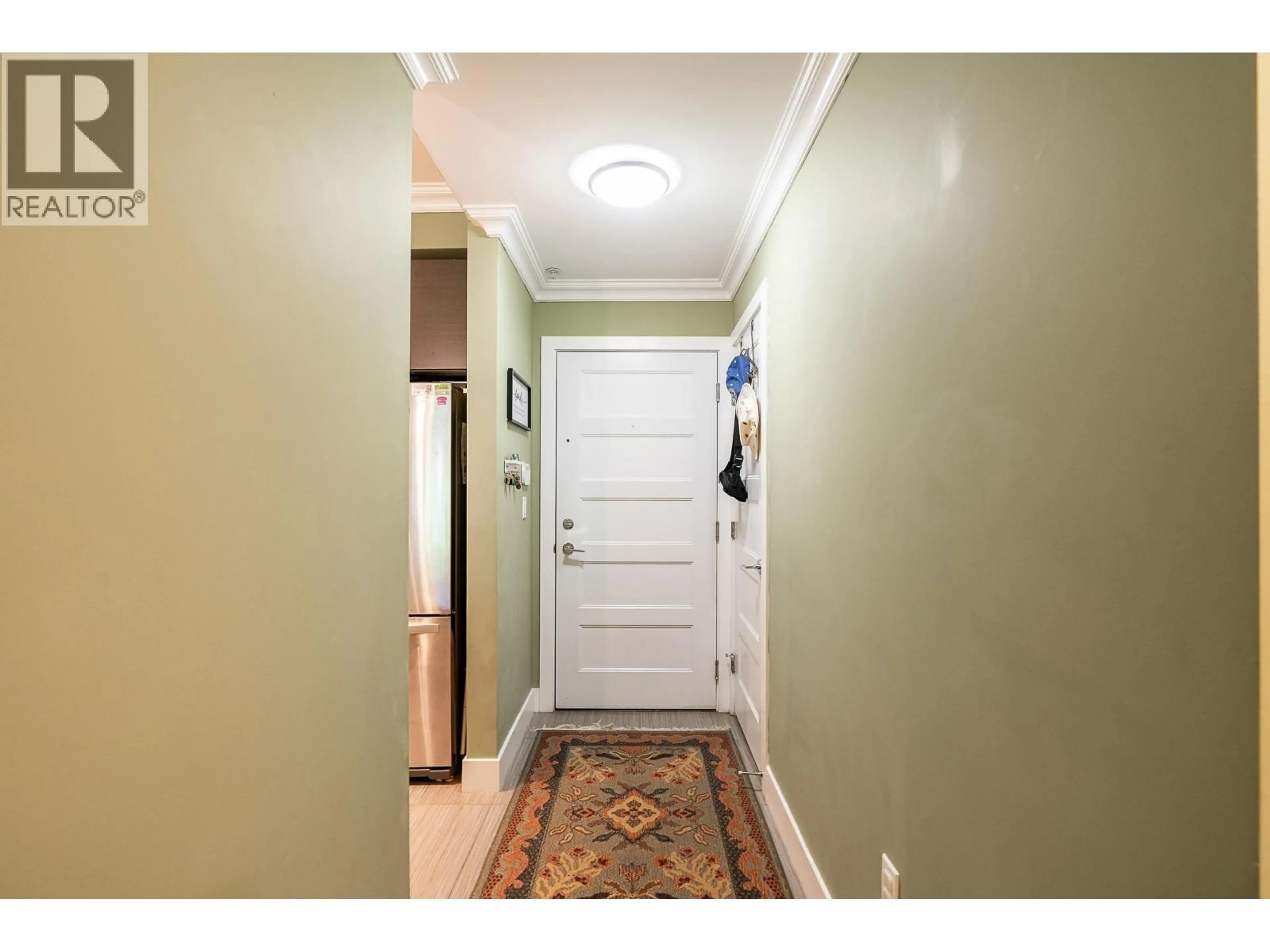 Indoor entryway for 203 - 2349 WELCHER AVENUE, Port Coquitlam British Columbia V3C1X6