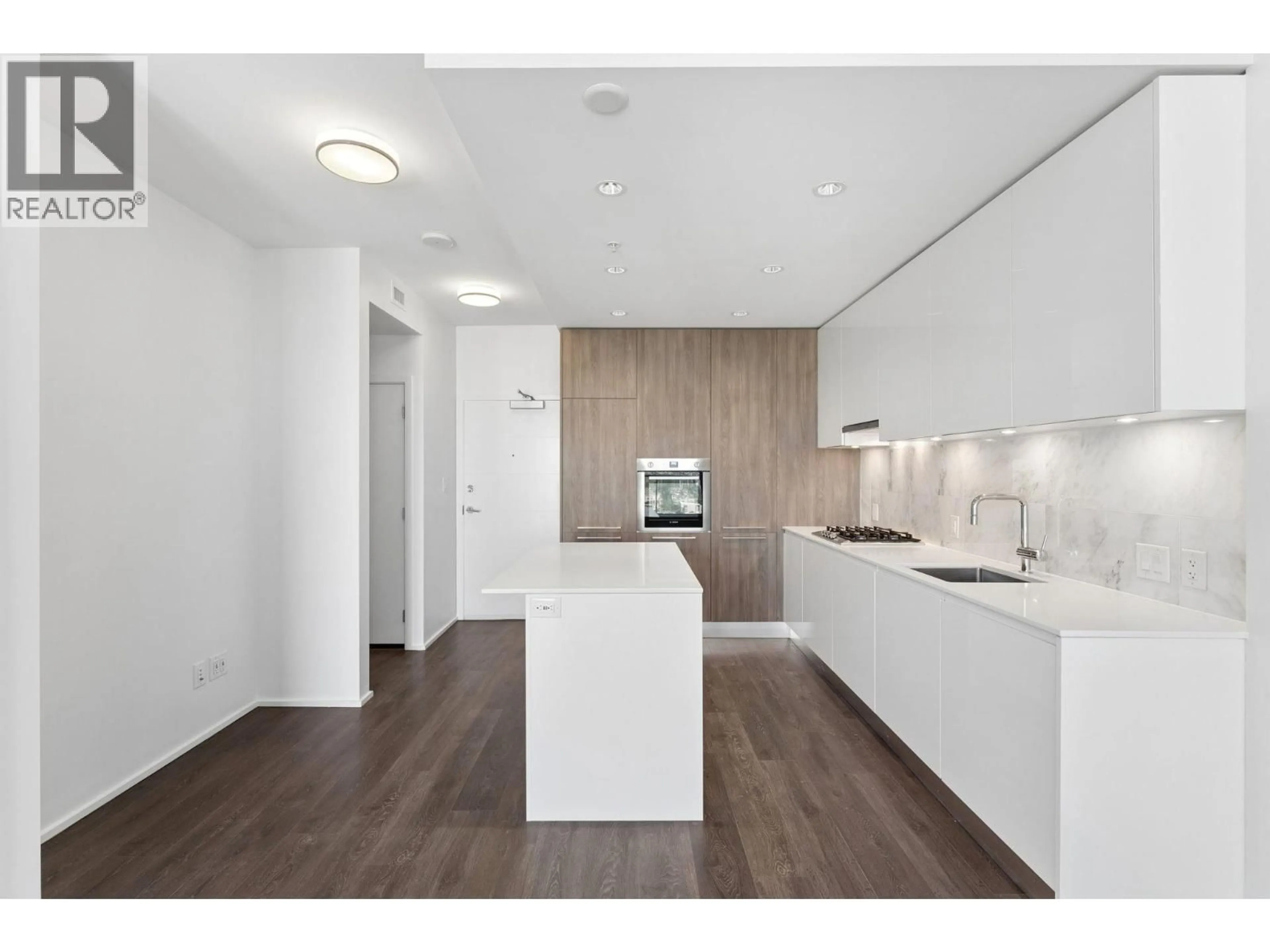 Standard kitchen, wood/laminate floor for 3710 - 4510 HALIFAX WAY, Burnaby British Columbia V5C0K4