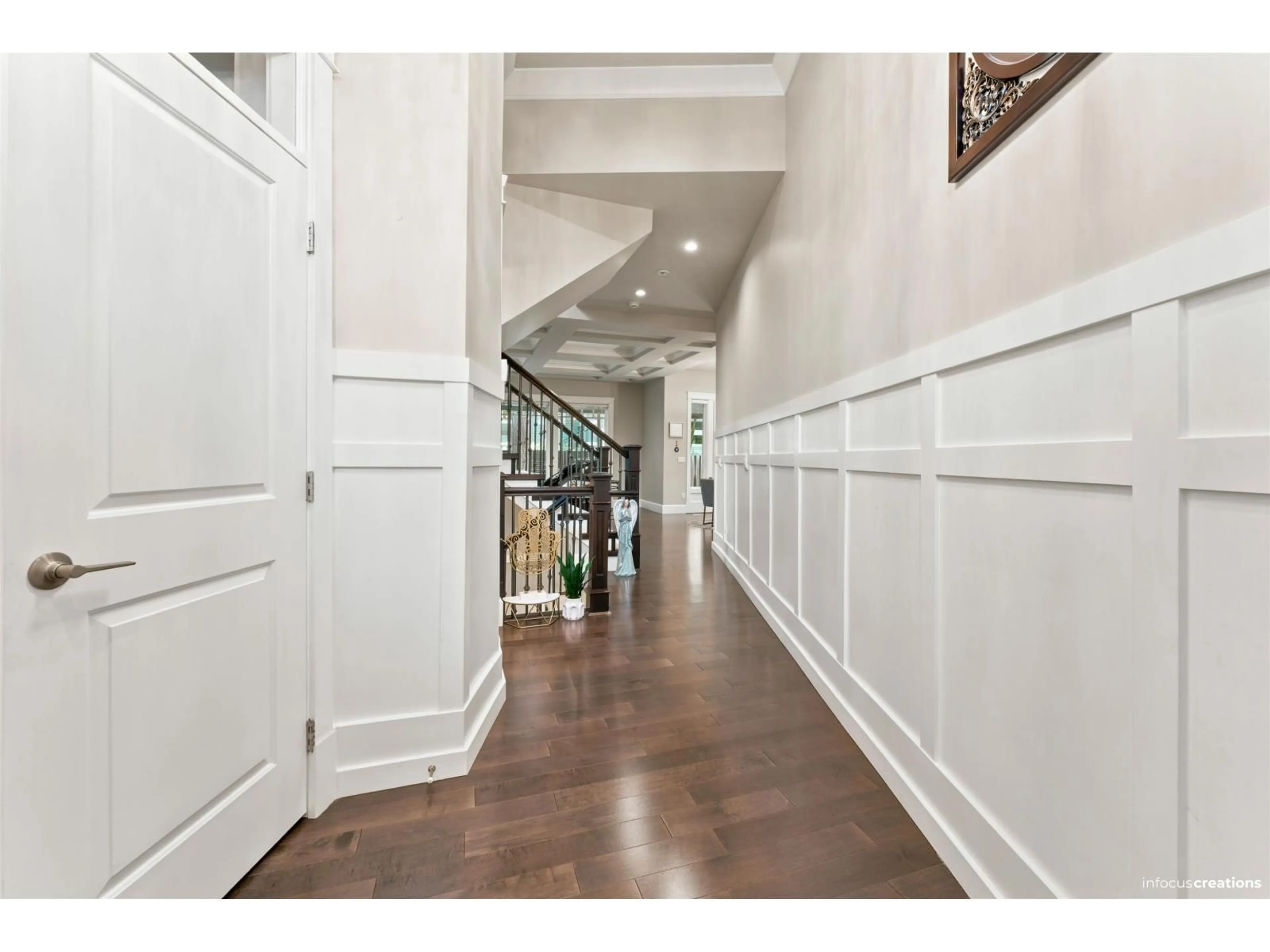 Indoor foyer for 2771 163 STREET, Surrey British Columbia V3Z0E4