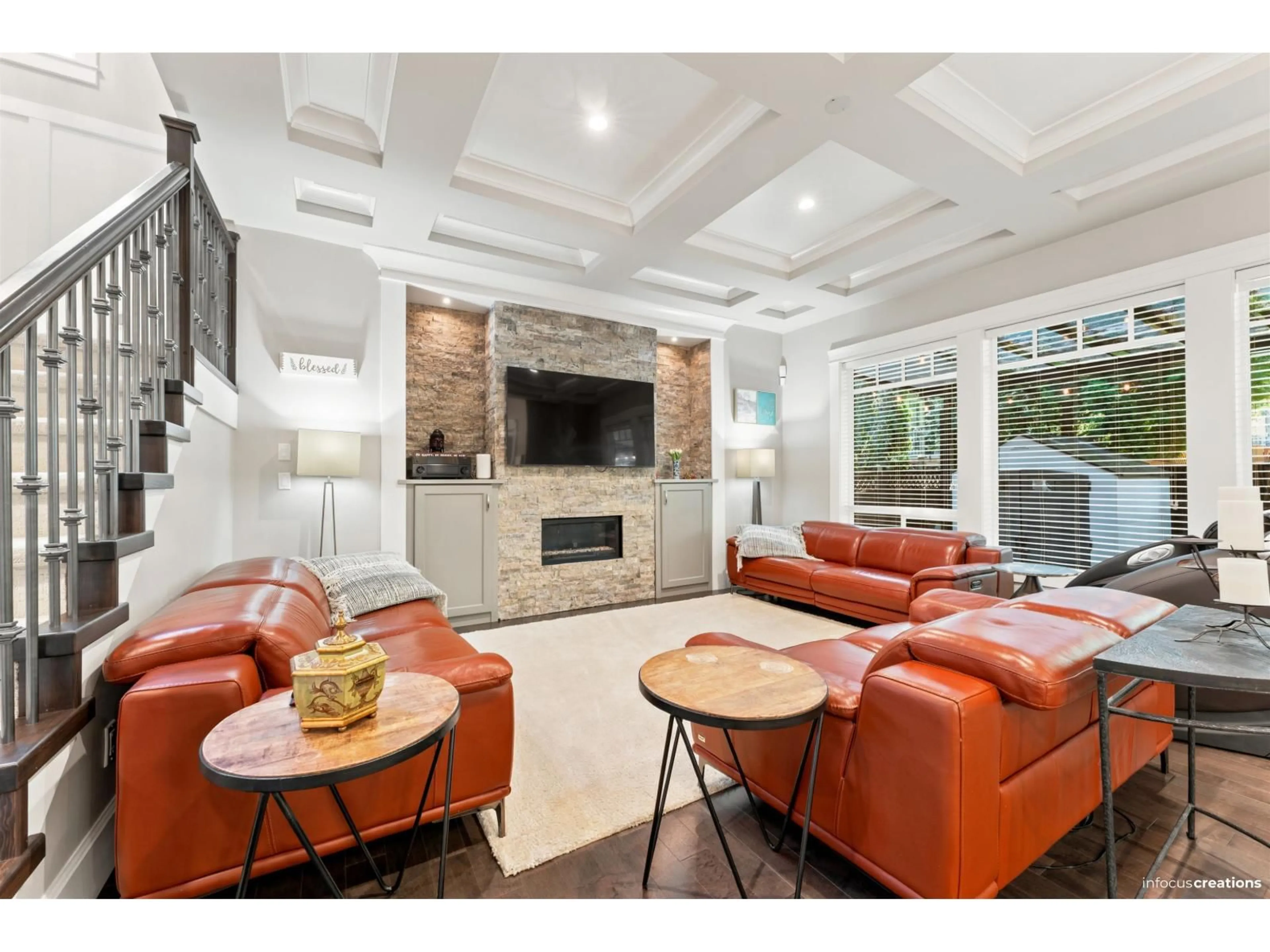Living room with furniture, ceramic/tile floor for 2771 163 STREET, Surrey British Columbia V3Z0E4