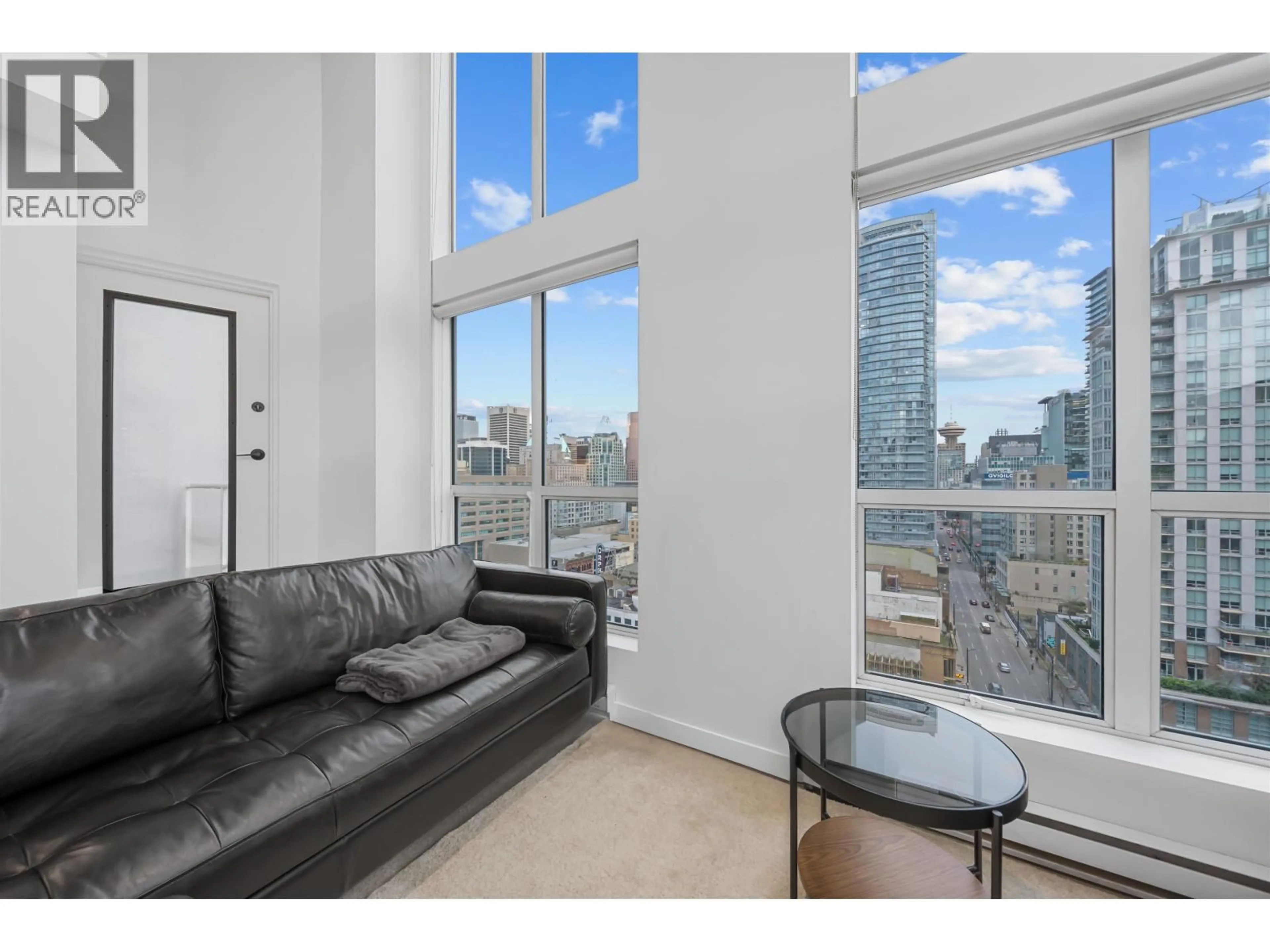 Living room with furniture, unknown for 1012 - 933 SEYMOUR STREET, Vancouver British Columbia V6B6L6