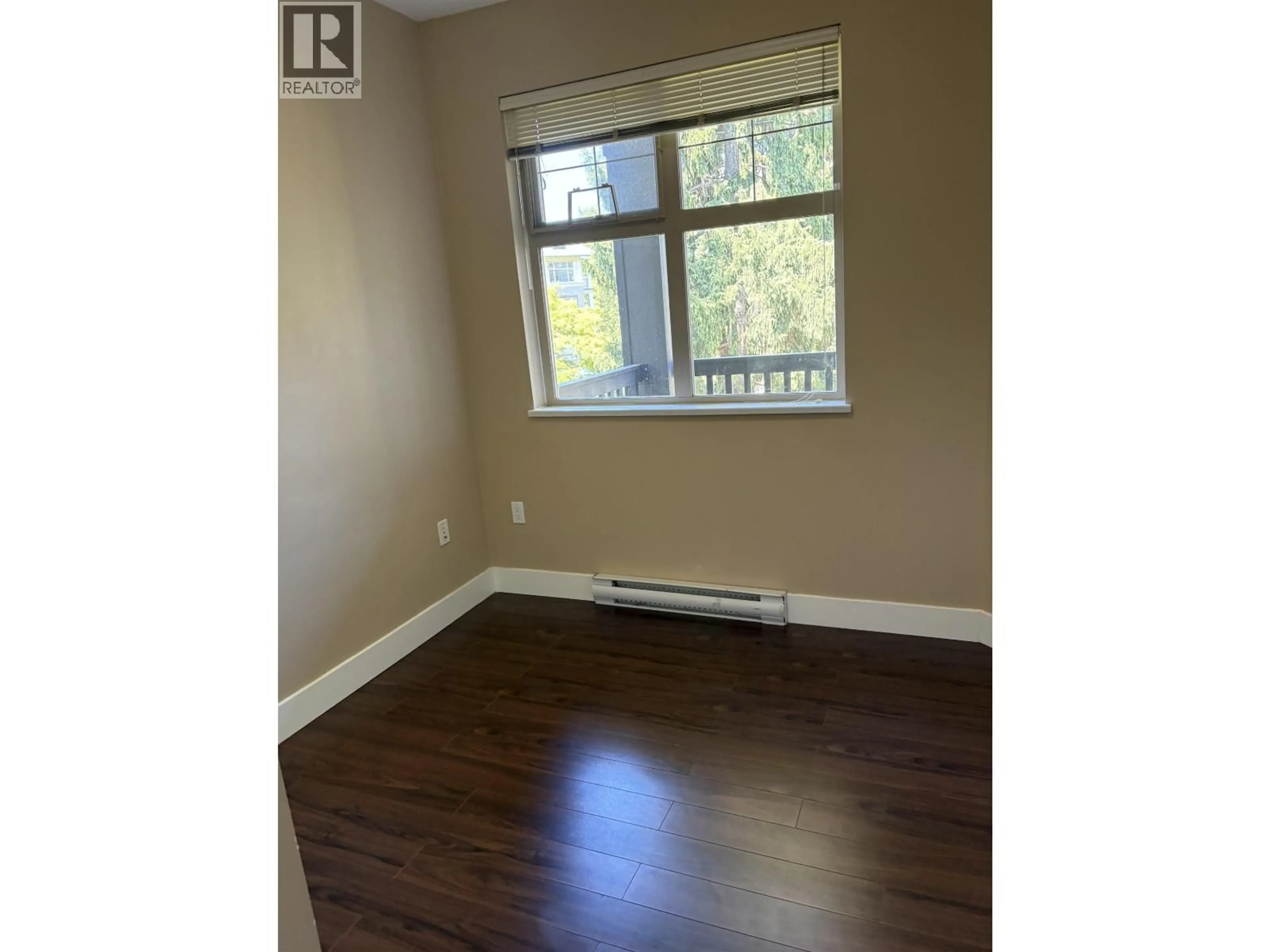 A pic of a room for 305 - 4885 VALLEY DRIVE, Vancouver British Columbia V6J5M7