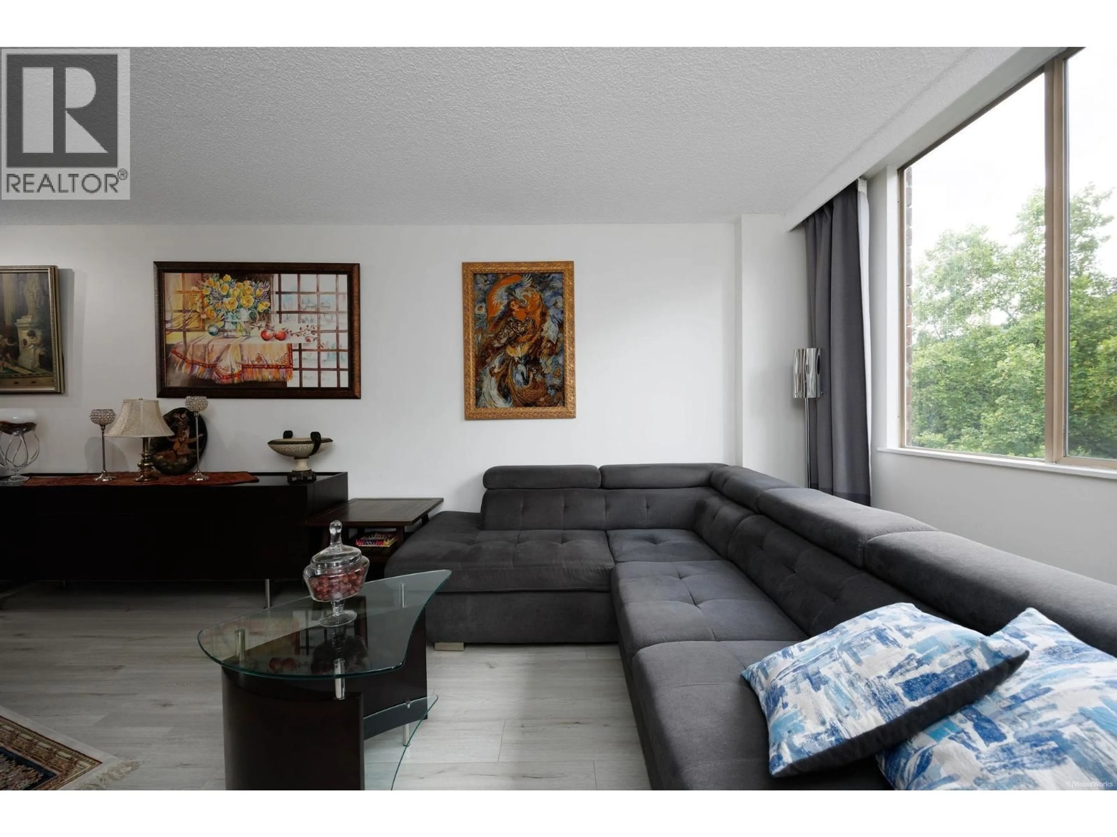Living room with furniture, unknown for 1001 - 2012 FULLERTON AVENUE, North Vancouver British Columbia V7P3E3