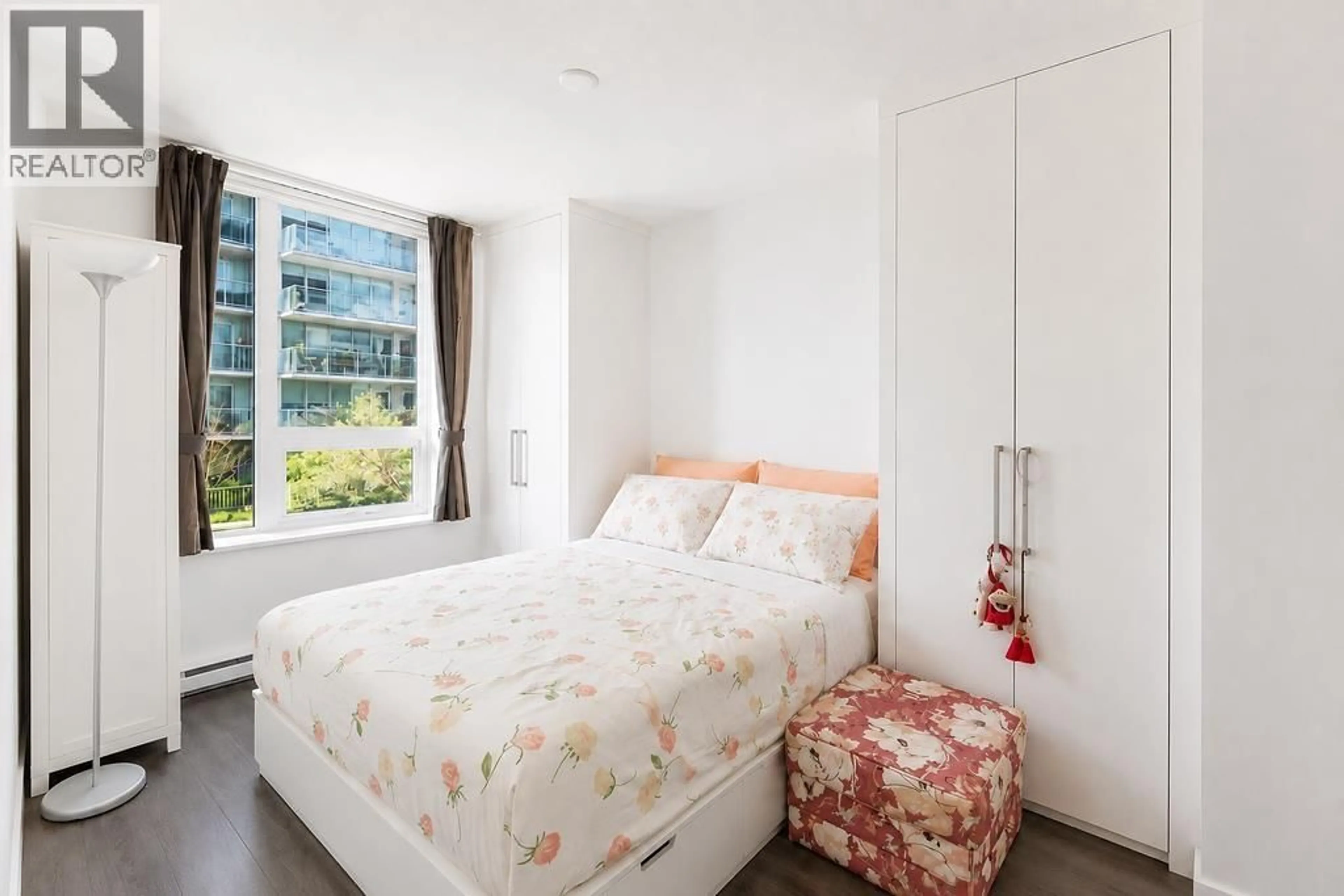 Bedroom with bed, unknown for 705 - 908 QUAYSIDE DRIVE, New Westminster British Columbia V3M0L4