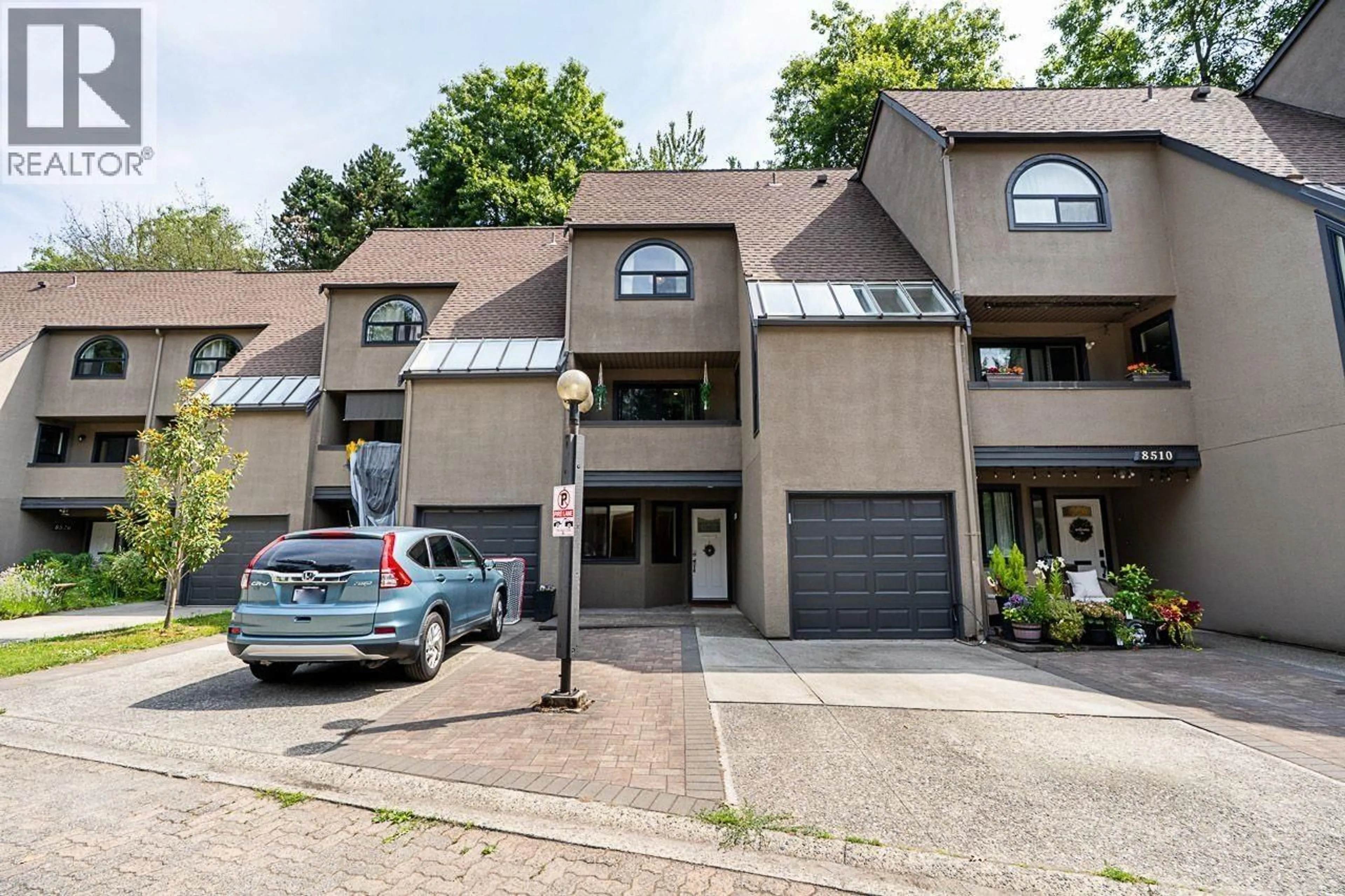 Unknown for 8514 WOODTRAIL PLACE, Burnaby British Columbia V5A4A9