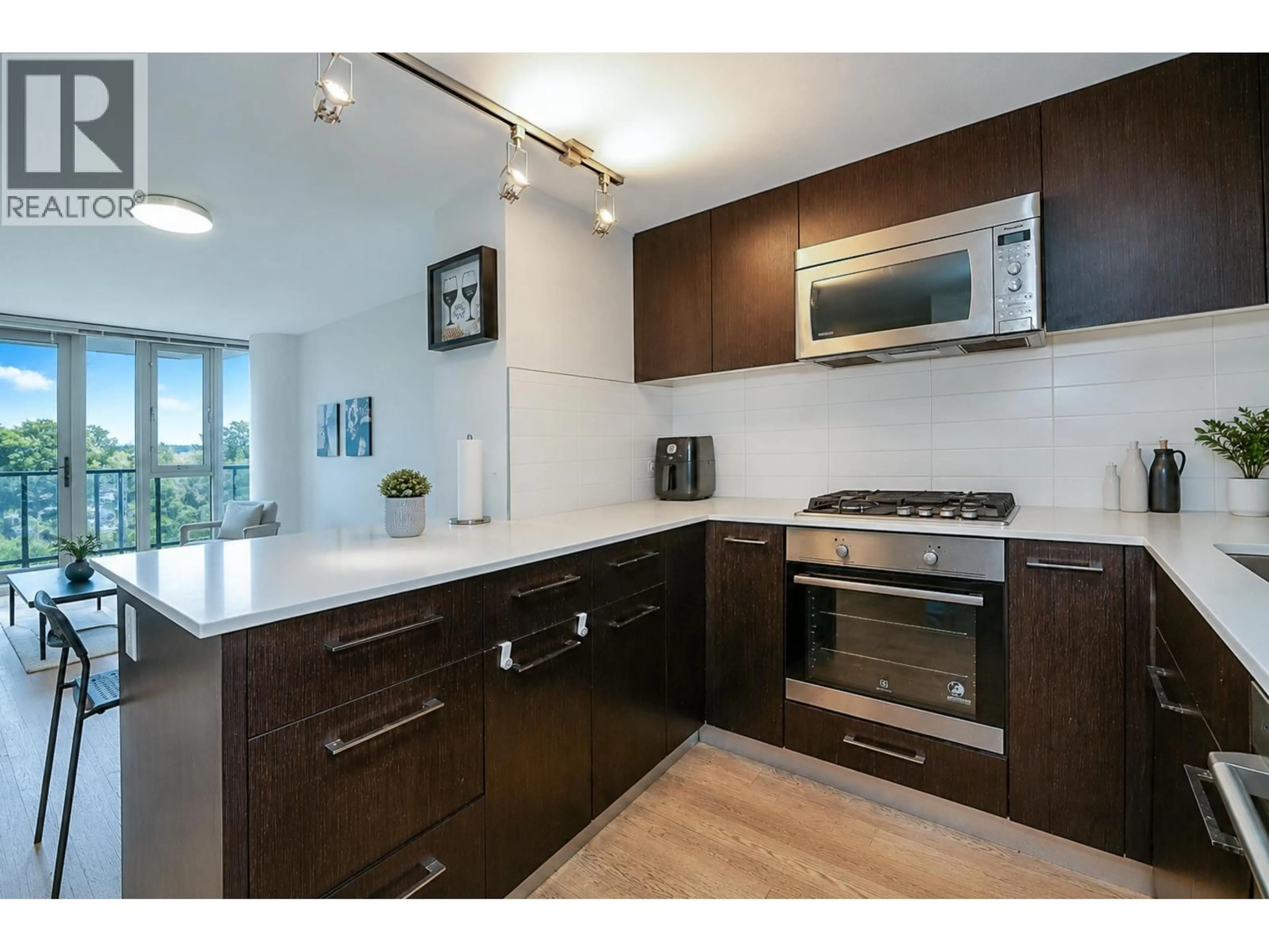 Standard kitchen, unknown for 801 - 7733 FIRBRIDGE WAY, Richmond British Columbia V6X0M7
