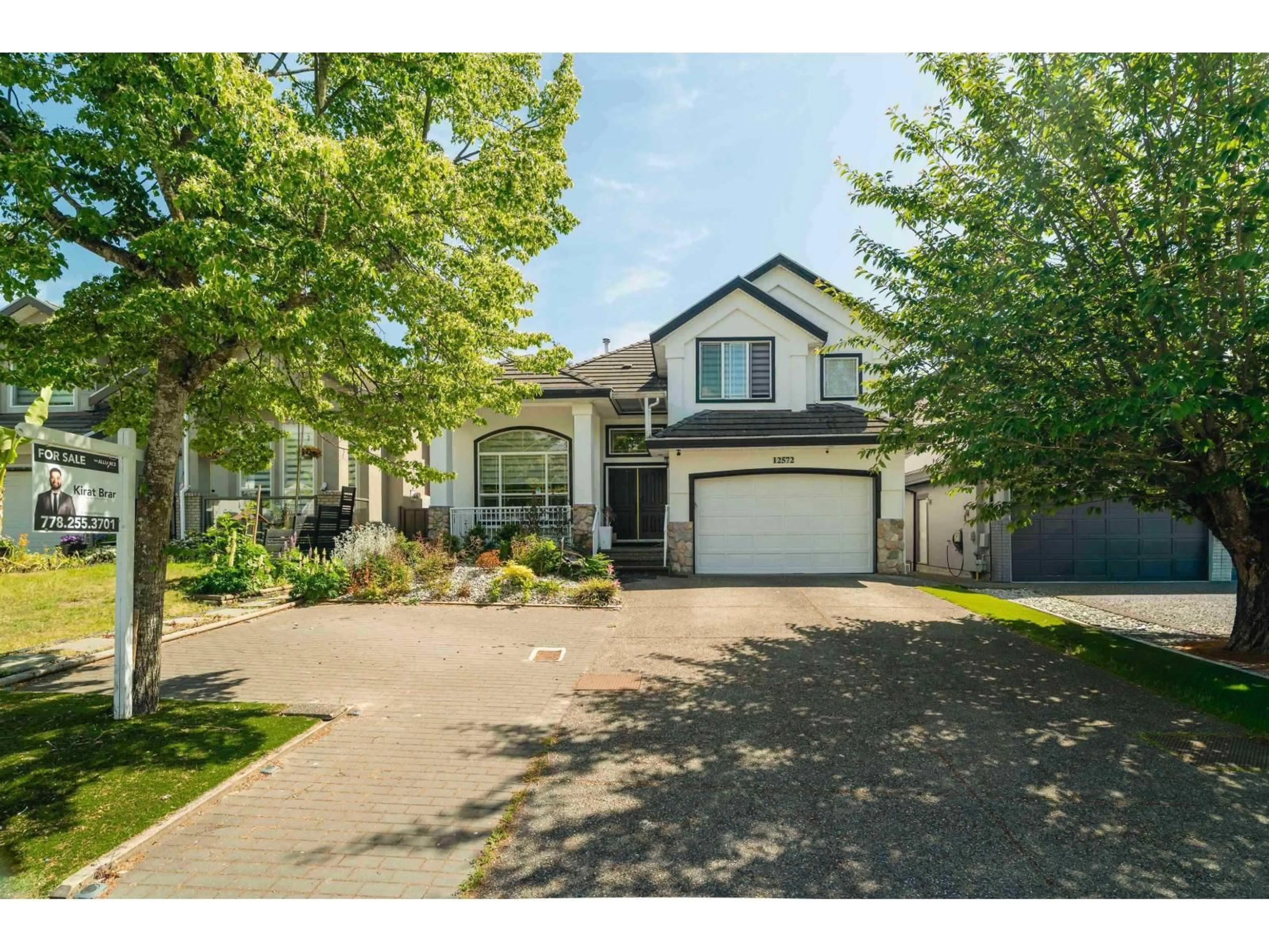 Unknown for 12572 62B AVENUE, Surrey British Columbia V3X3M9