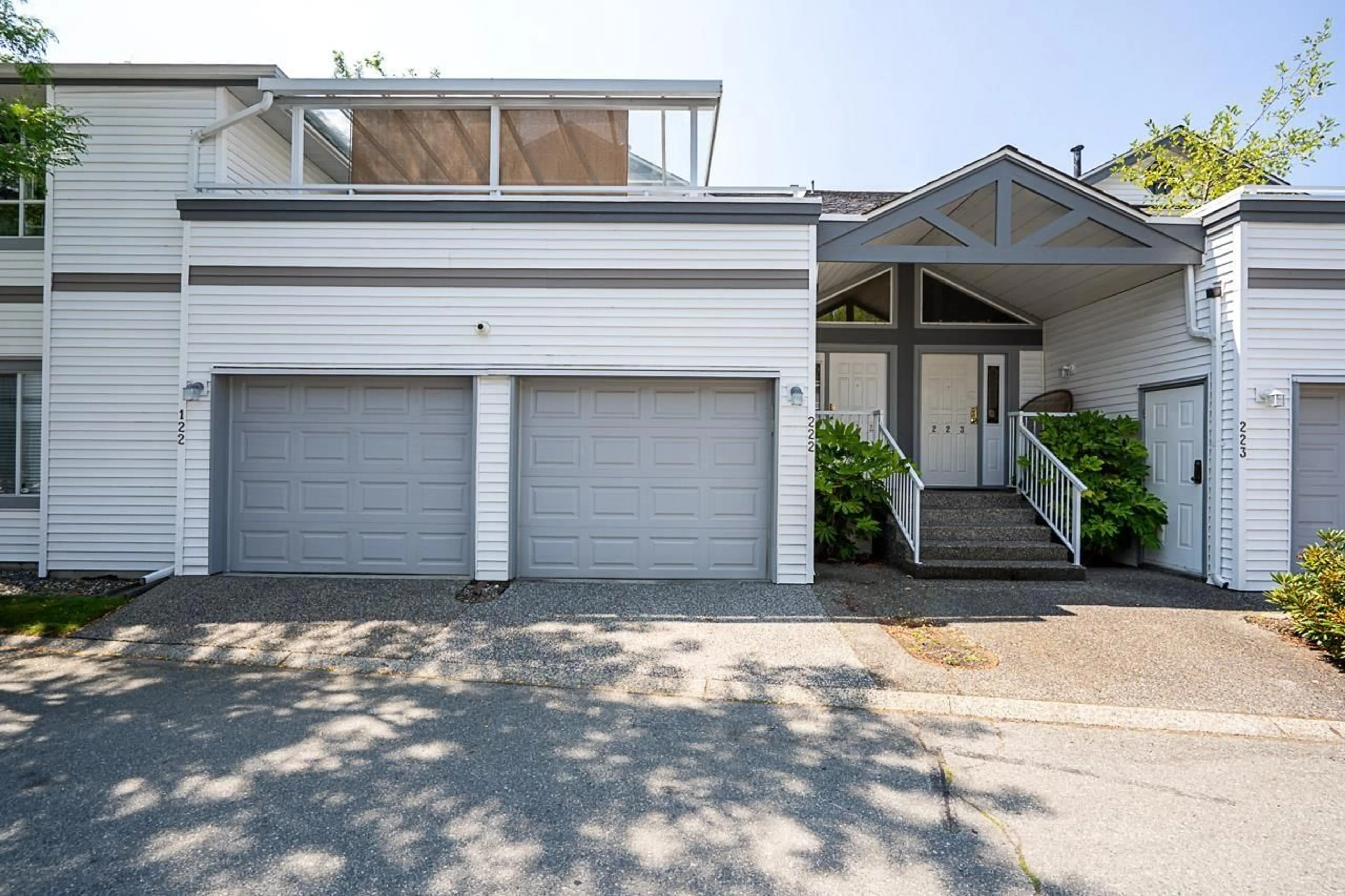 Unknown for 222 - 13895 102 AVENUE, Surrey British Columbia V3T1P2
