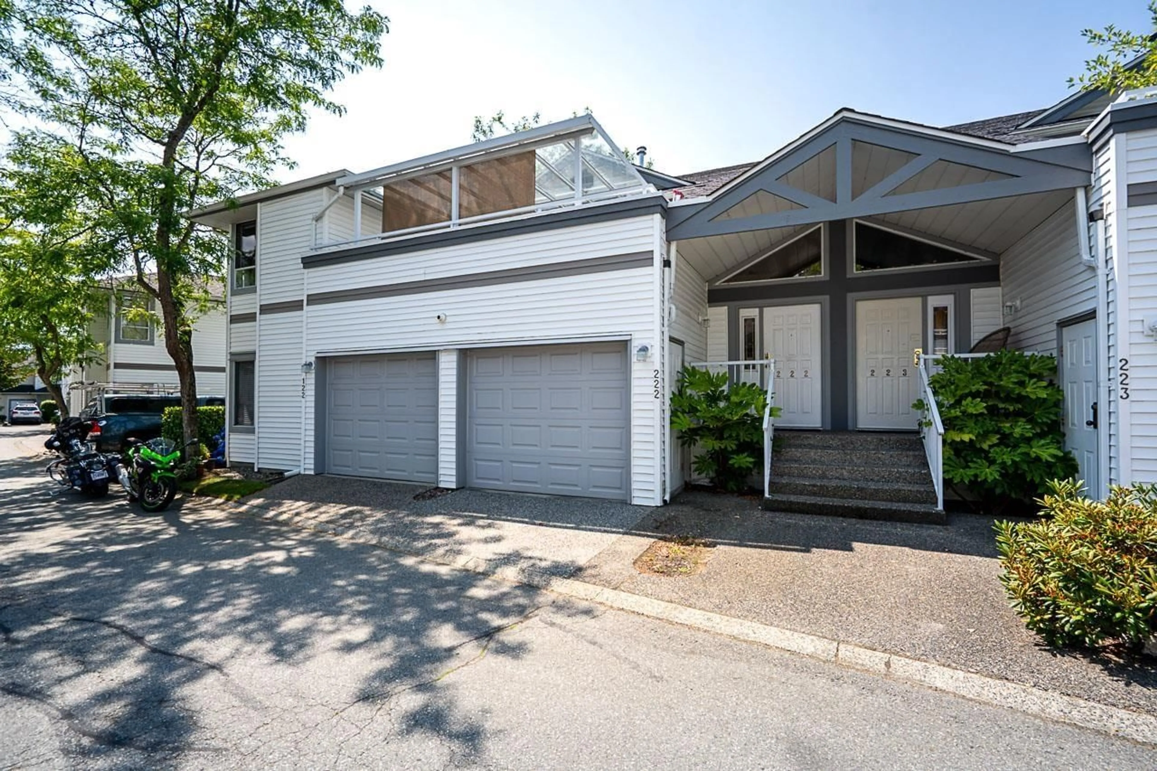 Unknown for 222 - 13895 102 AVENUE, Surrey British Columbia V3T1P2
