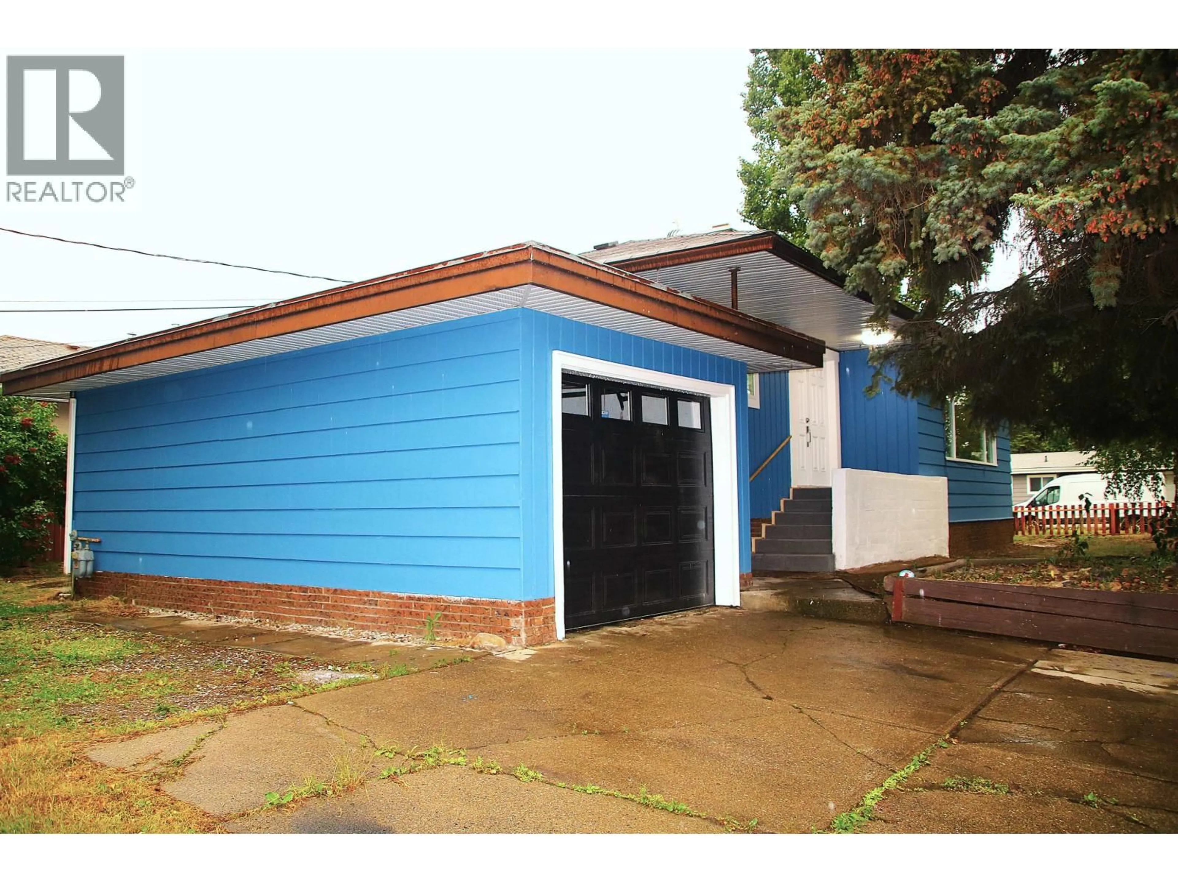 Indoor garage for 1510 ALWARD STREET, Prince George British Columbia V2M2G6