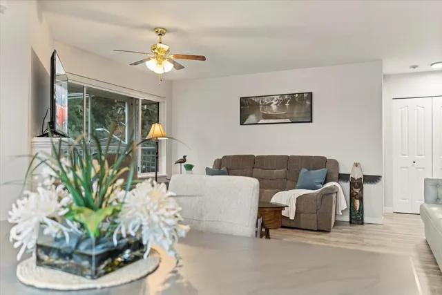 307 - 2491 GLADWIN ROAD, Abbotsford 5