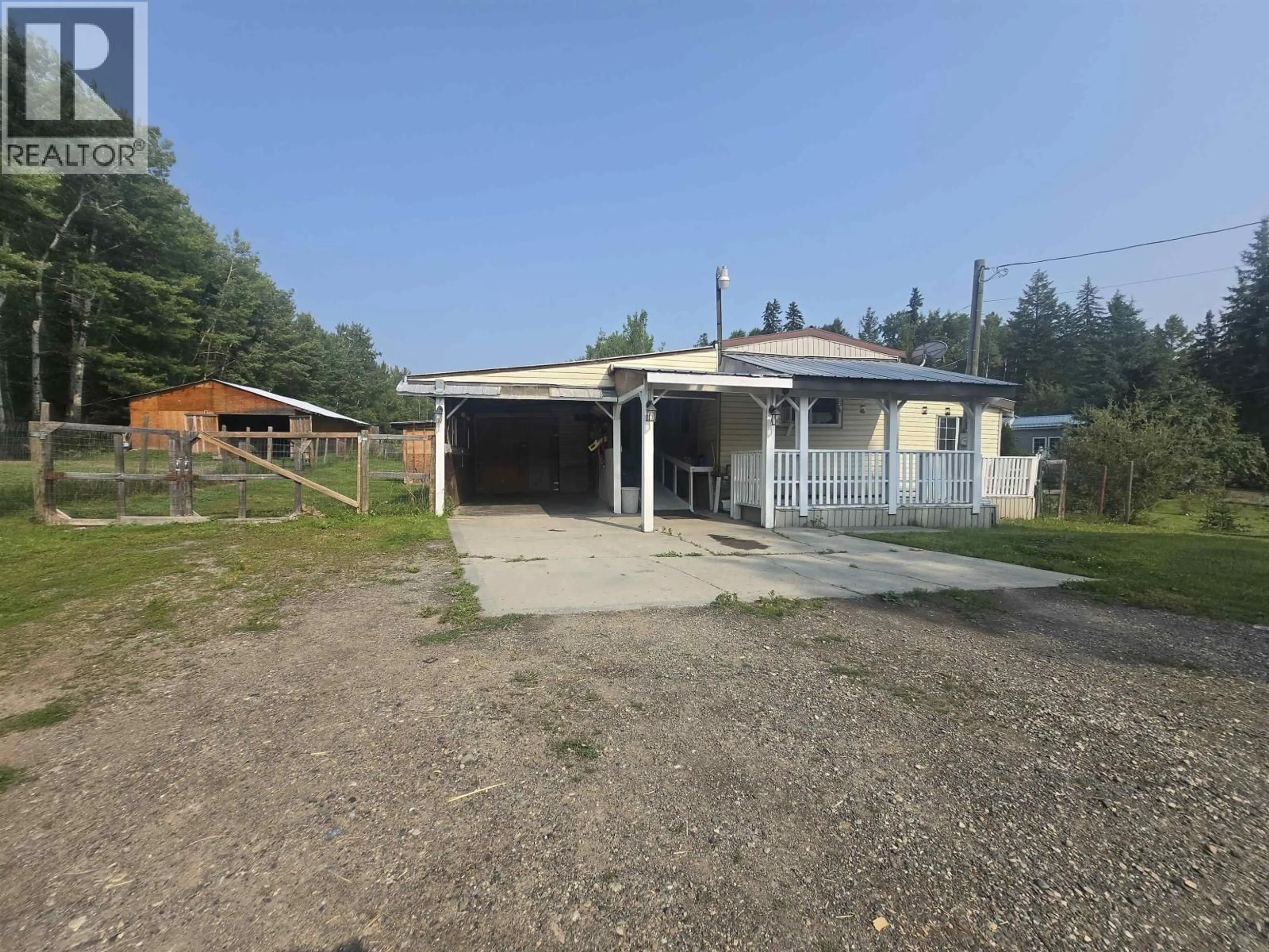 A pic from outside/outdoor area/front of a property/back of a property/a pic from drone, street for 3231 HAYMAN CRESCENT, Quesnel British Columbia V2J6K7