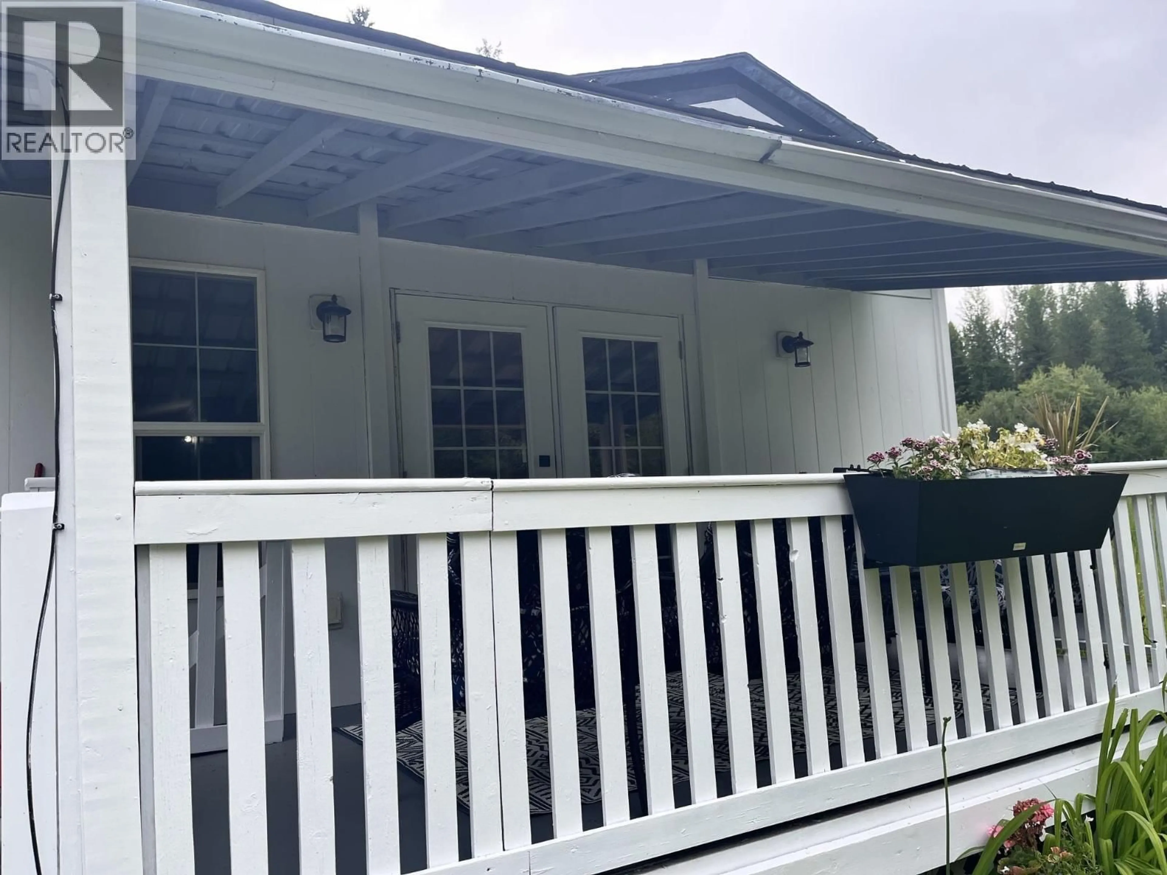 Home with vinyl exterior material, unknown for 3954 MCLEAN ROAD, Quesnel British Columbia V2J6V5
