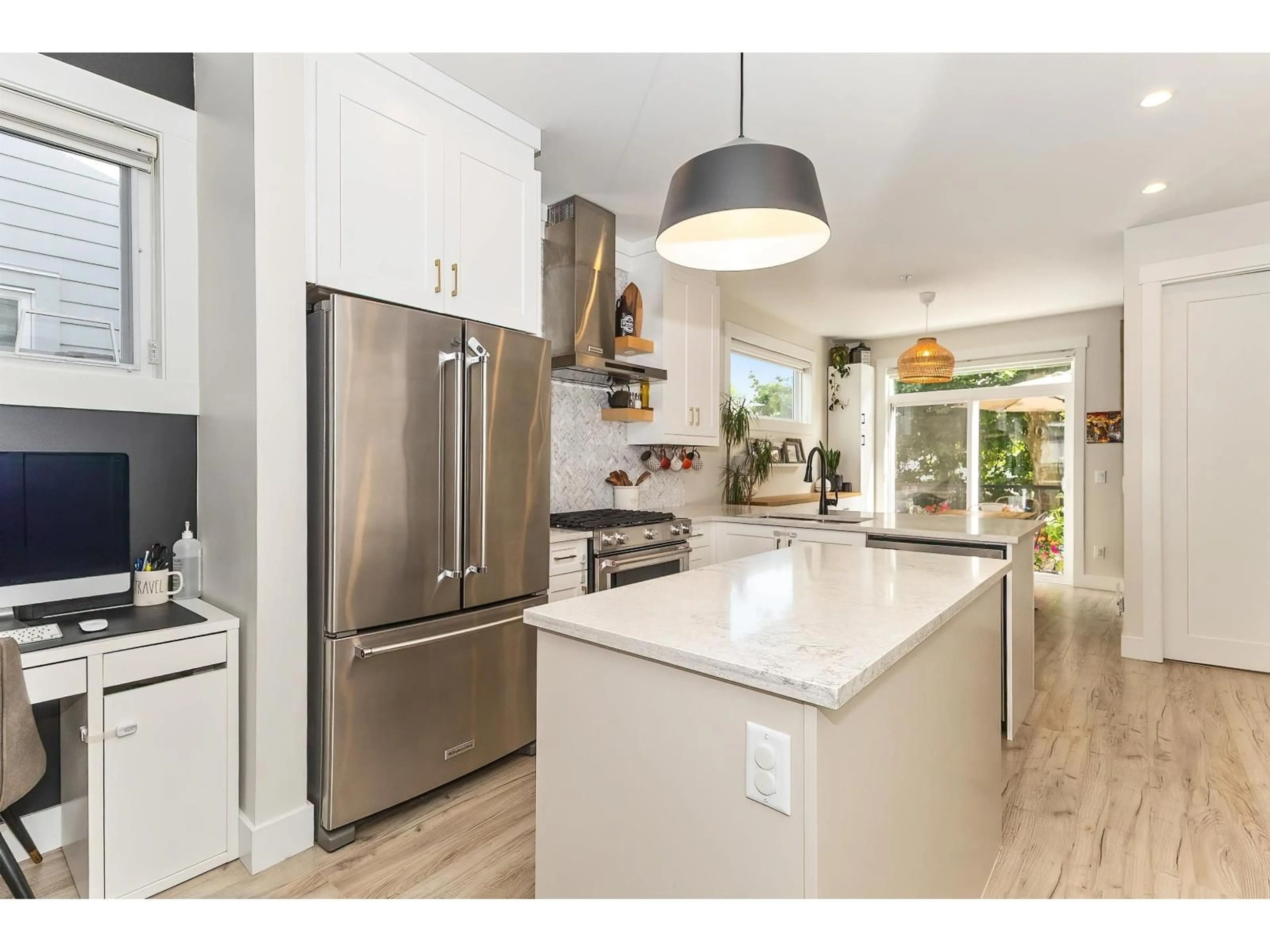 Open concept kitchen, ceramic/tile floor for 19 - 22334 48 AVENUE, Langley British Columbia V3A3N5
