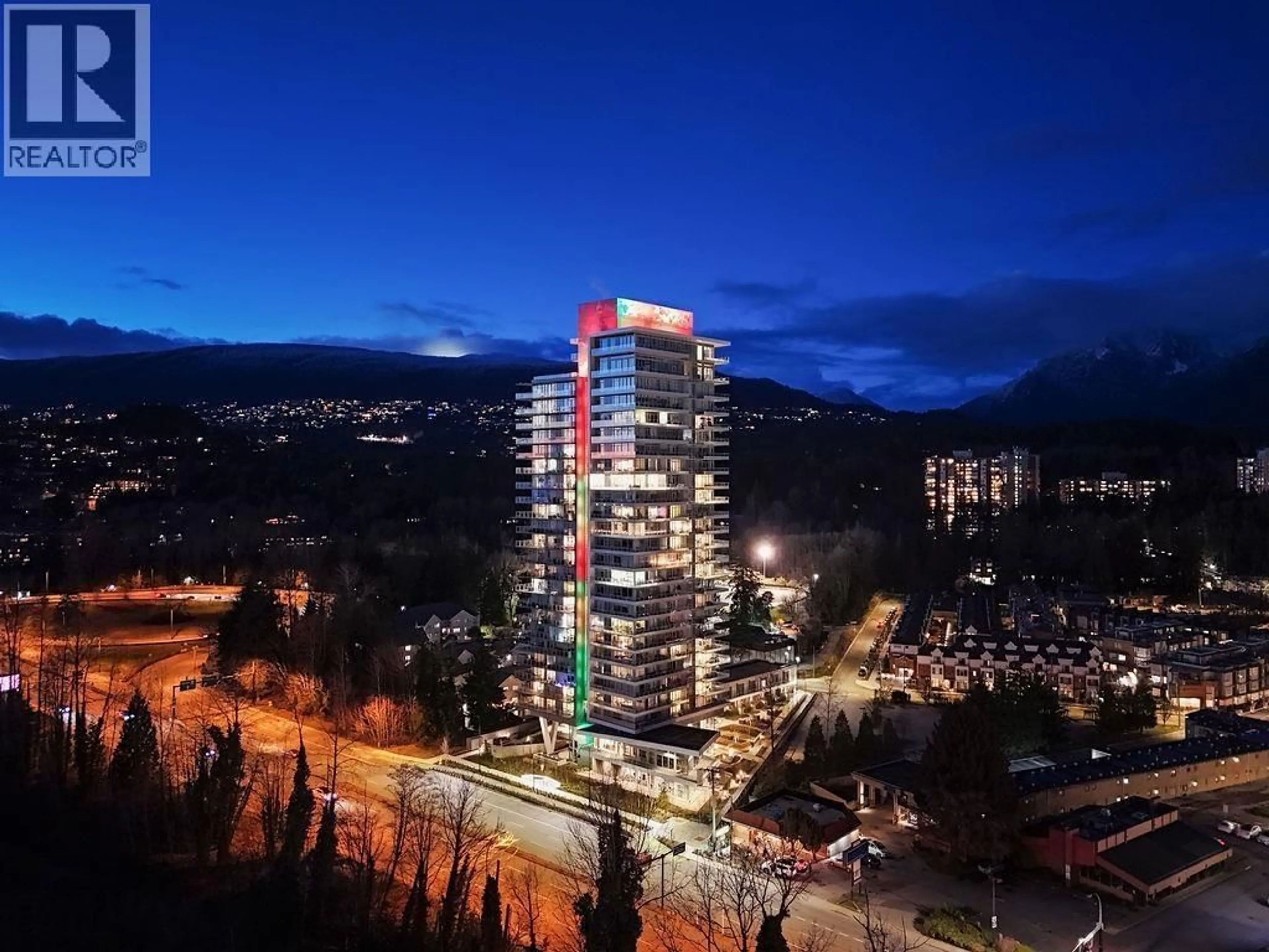 Blurry image for 2203 - 200 KLAHANIE COURT, West Vancouver British Columbia V7P0E4