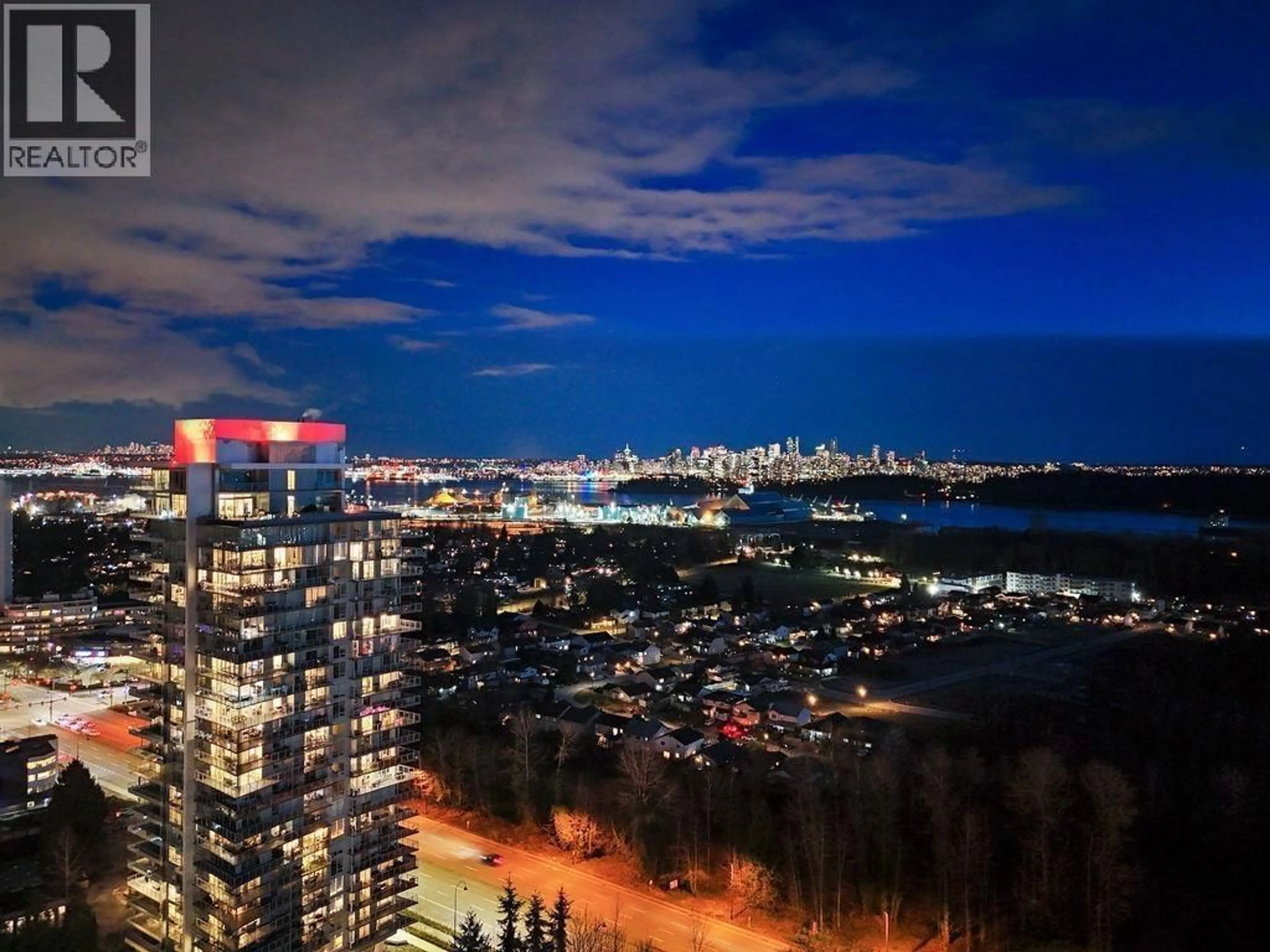 Blurry image for 2203 - 200 KLAHANIE COURT, West Vancouver British Columbia V7P0E4