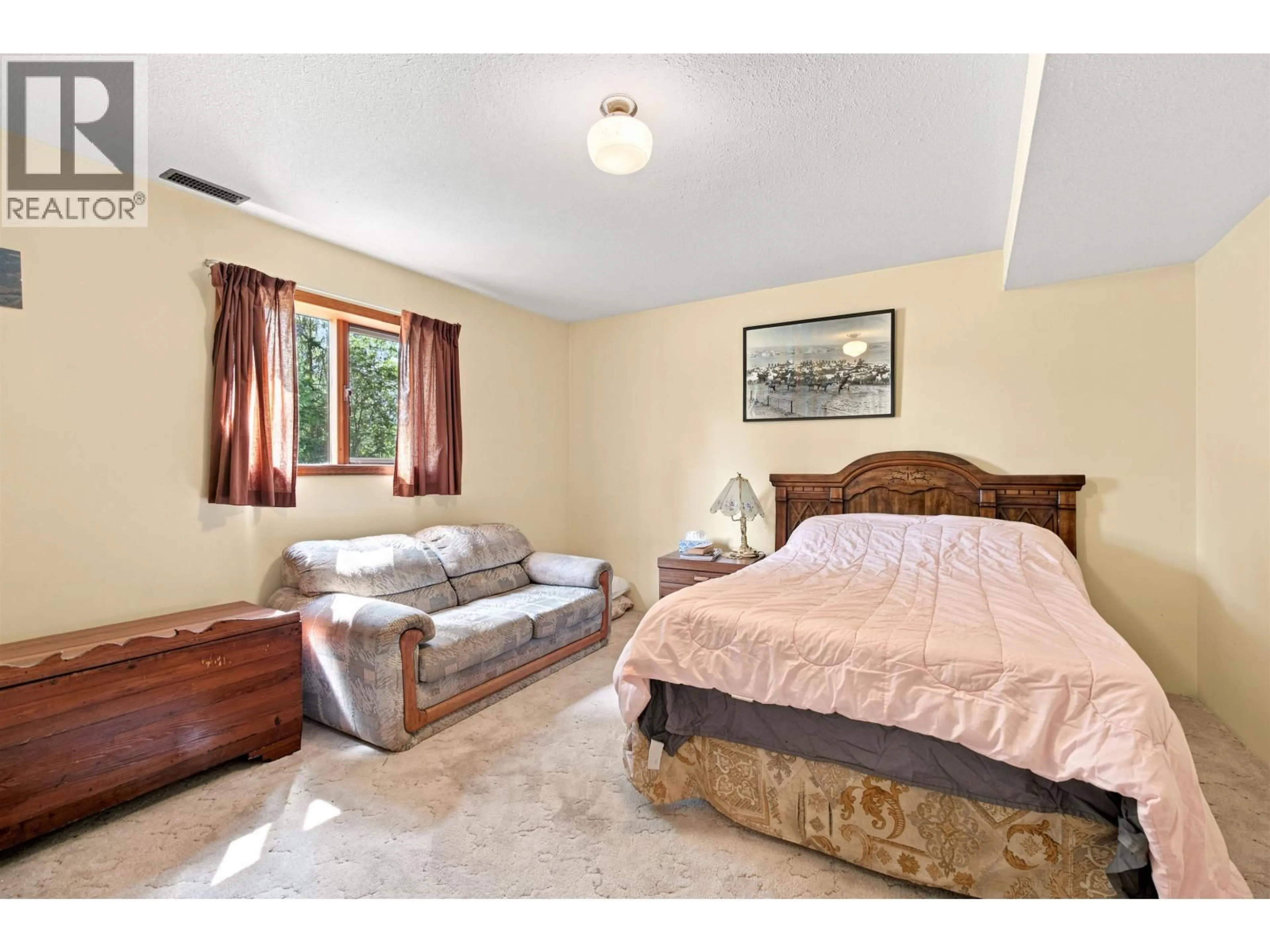 Bedroom with bed, unknown for 601 WHITEBOTTOM ROAD, Terrace British Columbia V8G0E4