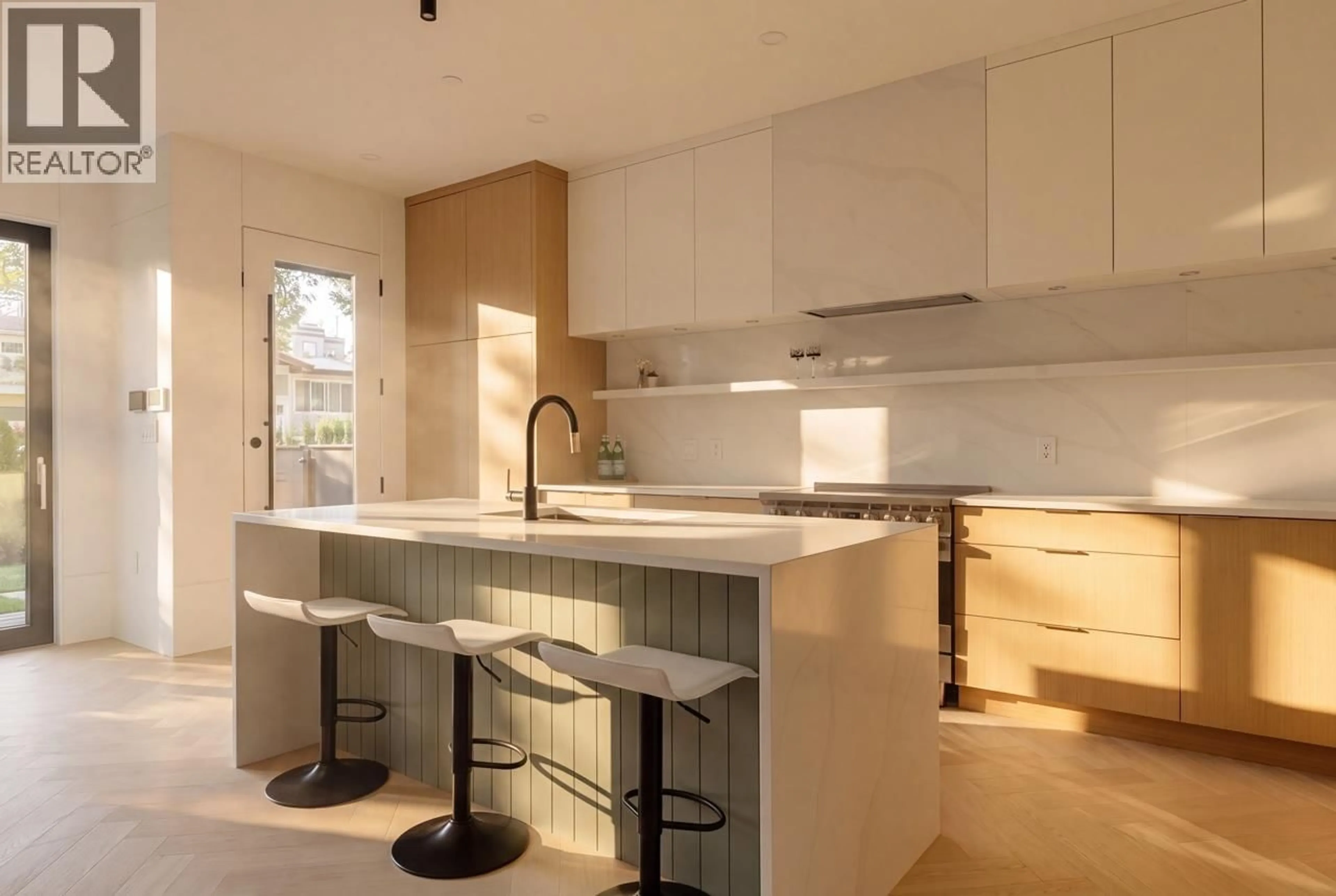 Contemporary kitchen, ceramic/tile floor for 1 - 4956 CHESTER STREET, Vancouver British Columbia V5W3A8