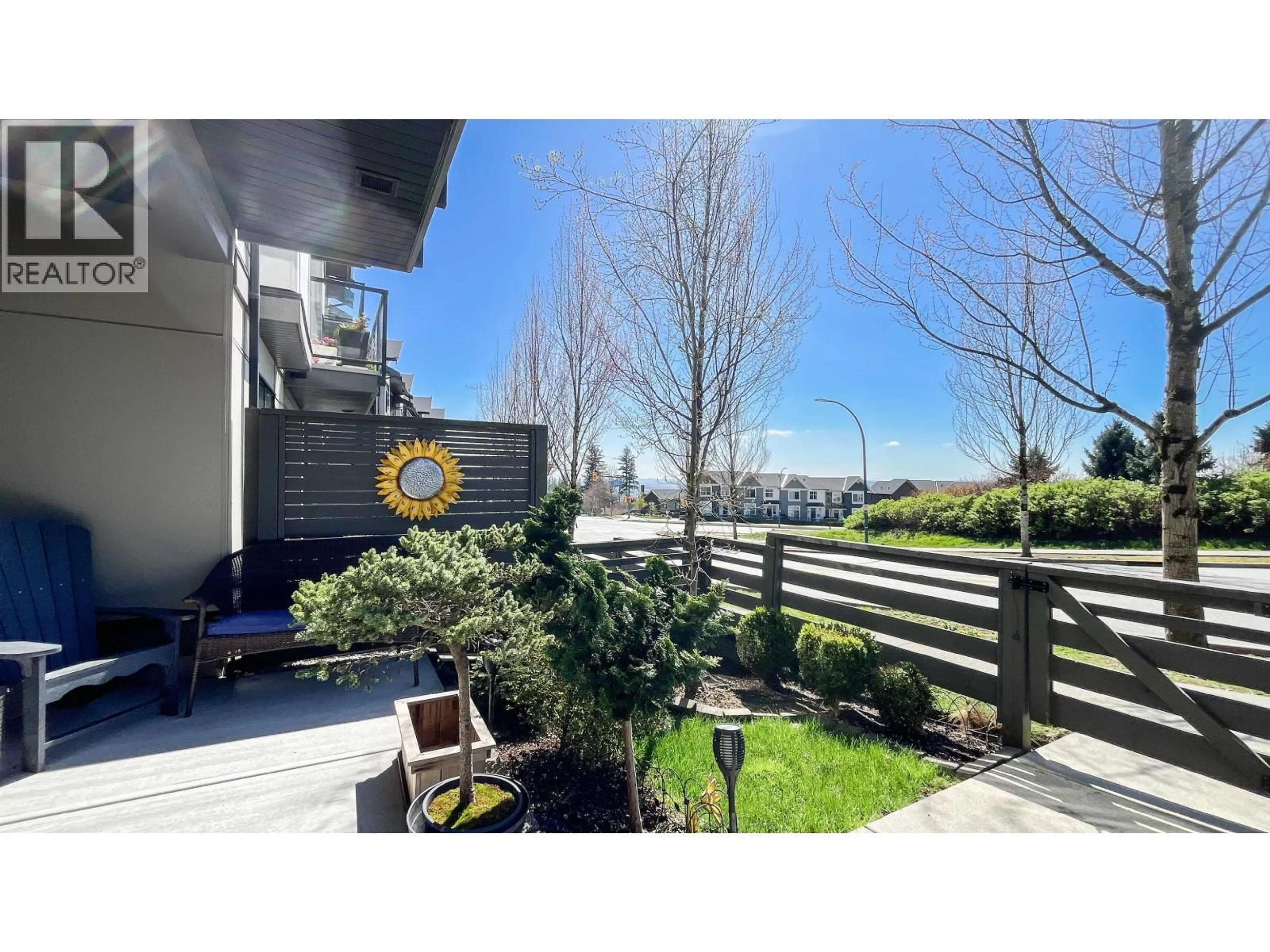 Unknown for 2 - 3535 PRINCETON AVENUE, Coquitlam British Columbia V3E0P1