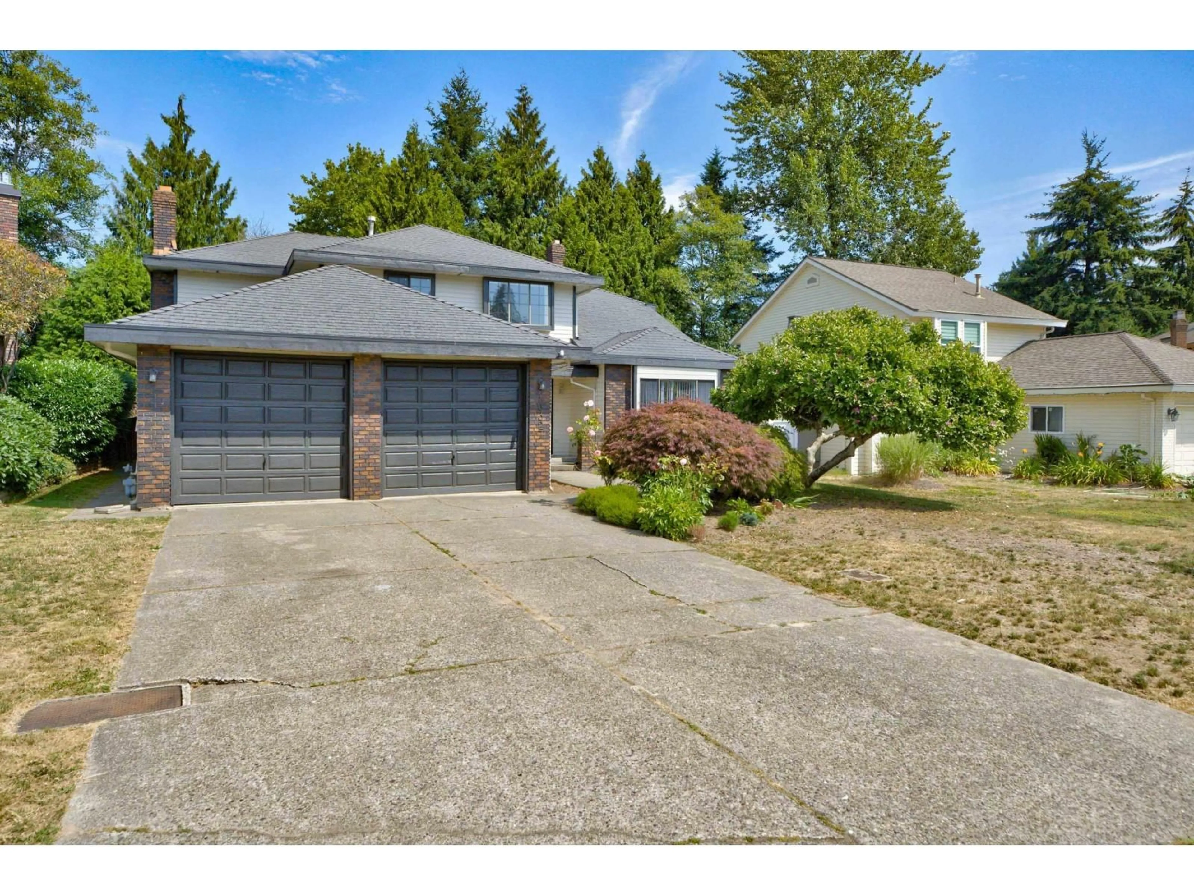 Home with vinyl exterior material, street for 16327 NORTHGLEN CLOSE, Surrey British Columbia V4N1X8