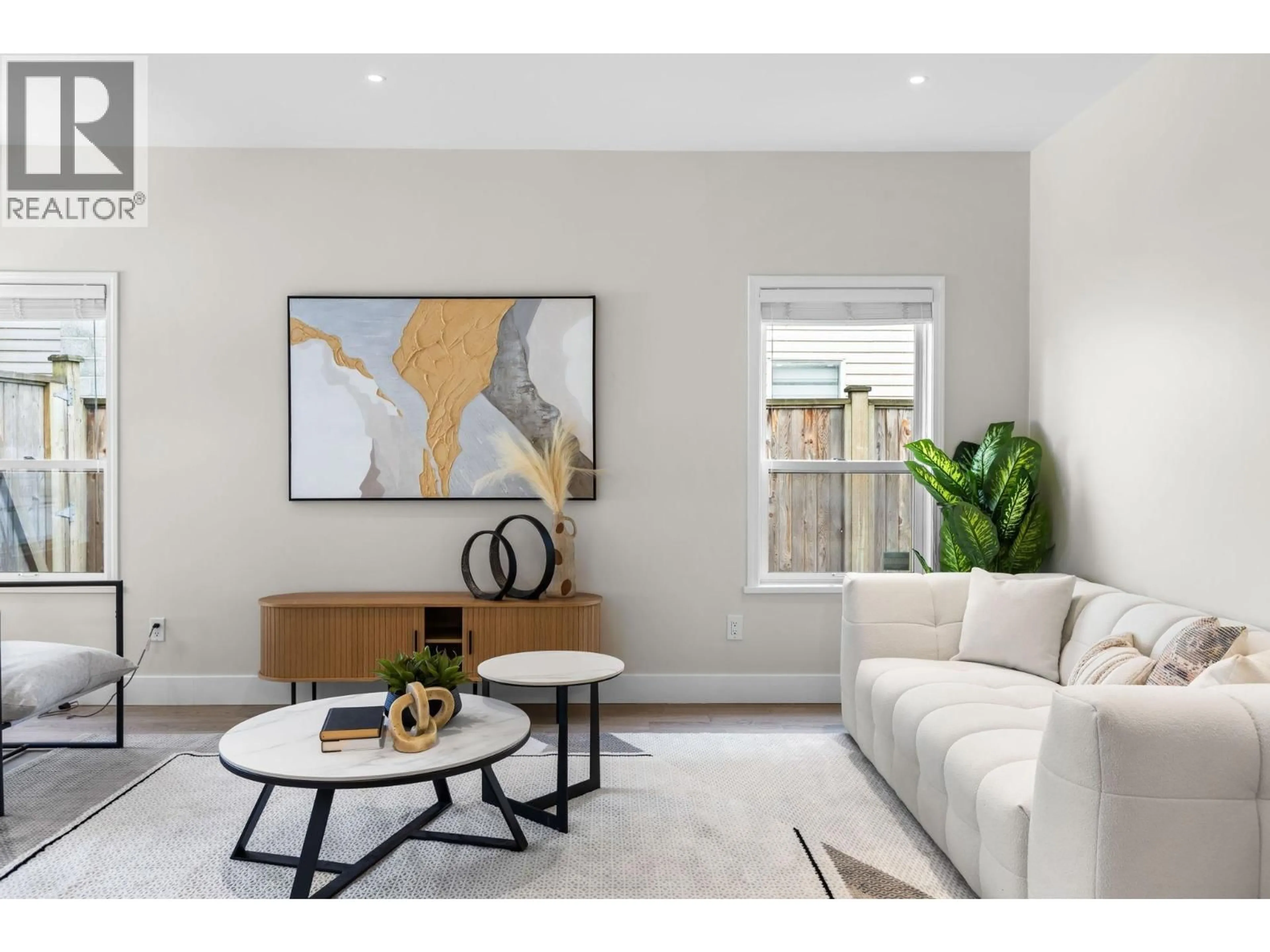 Living room with furniture, unknown for 3828 GARRY STREET, Richmond British Columbia V7E2T8