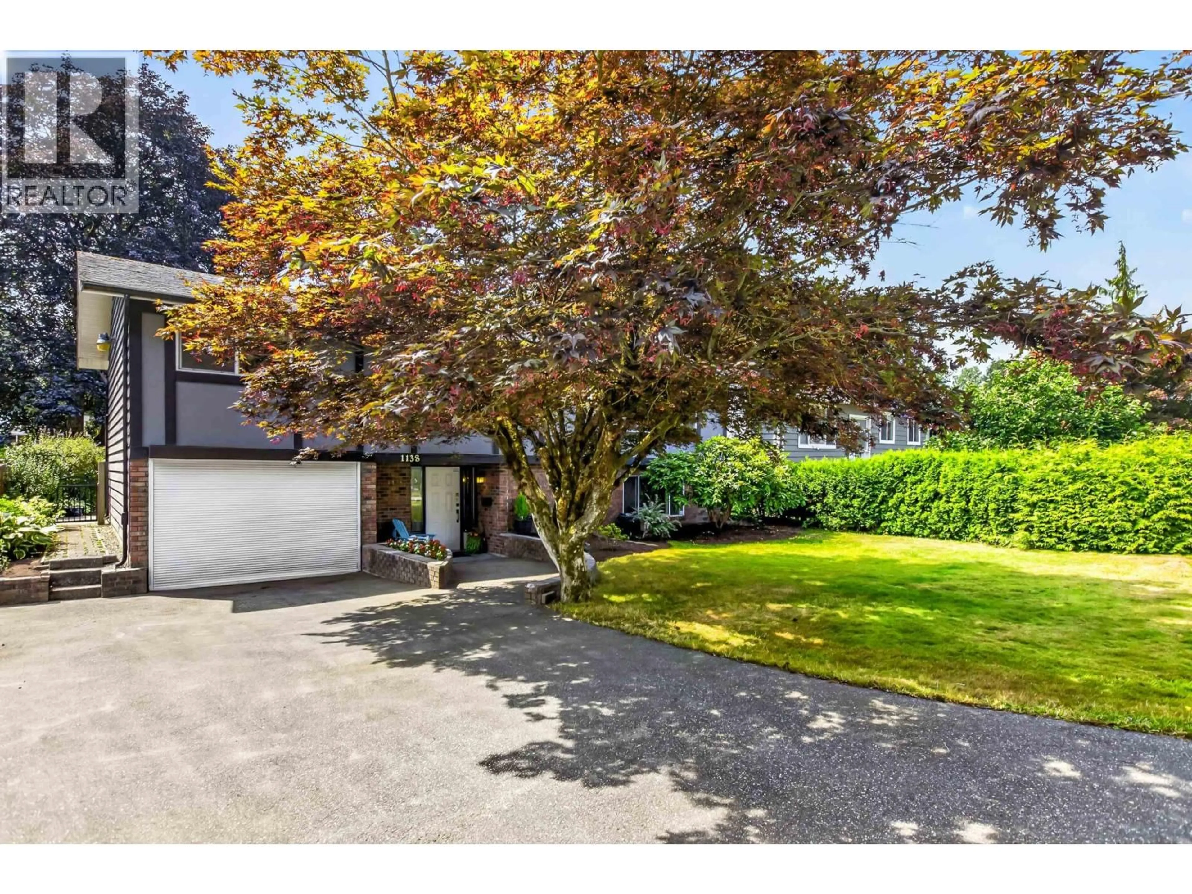 A pic from outside/outdoor area/front of a property/back of a property/a pic from drone, street for 1138 LABURNUM AVENUE, Port Coquitlam British Columbia V3B1K3
