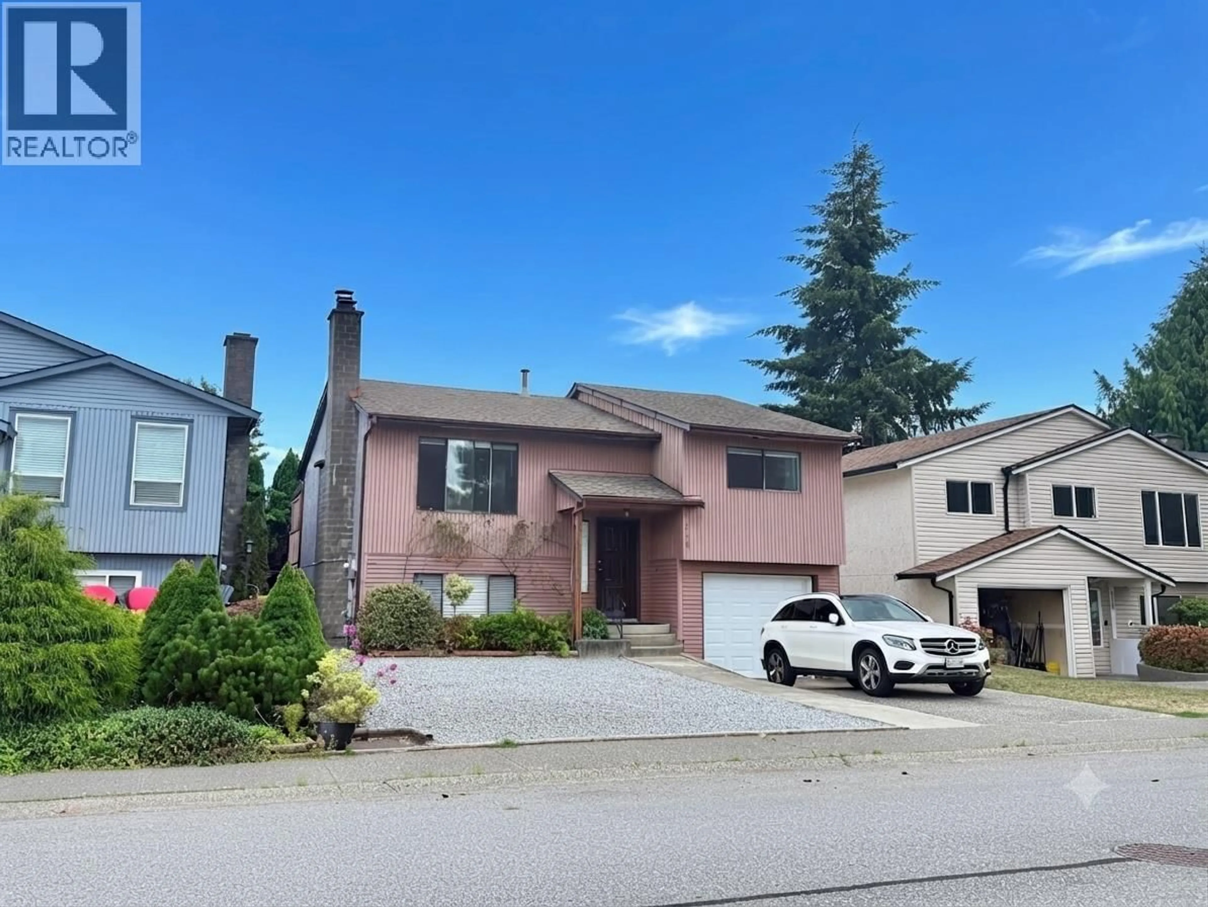Home with vinyl exterior material, street for 3220 HARWOOD AVENUE, Coquitlam British Columbia V3E1T8