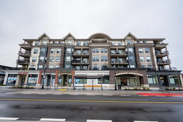 301 - 2493 MONTROSE AVENUE, Abbotsford 2
