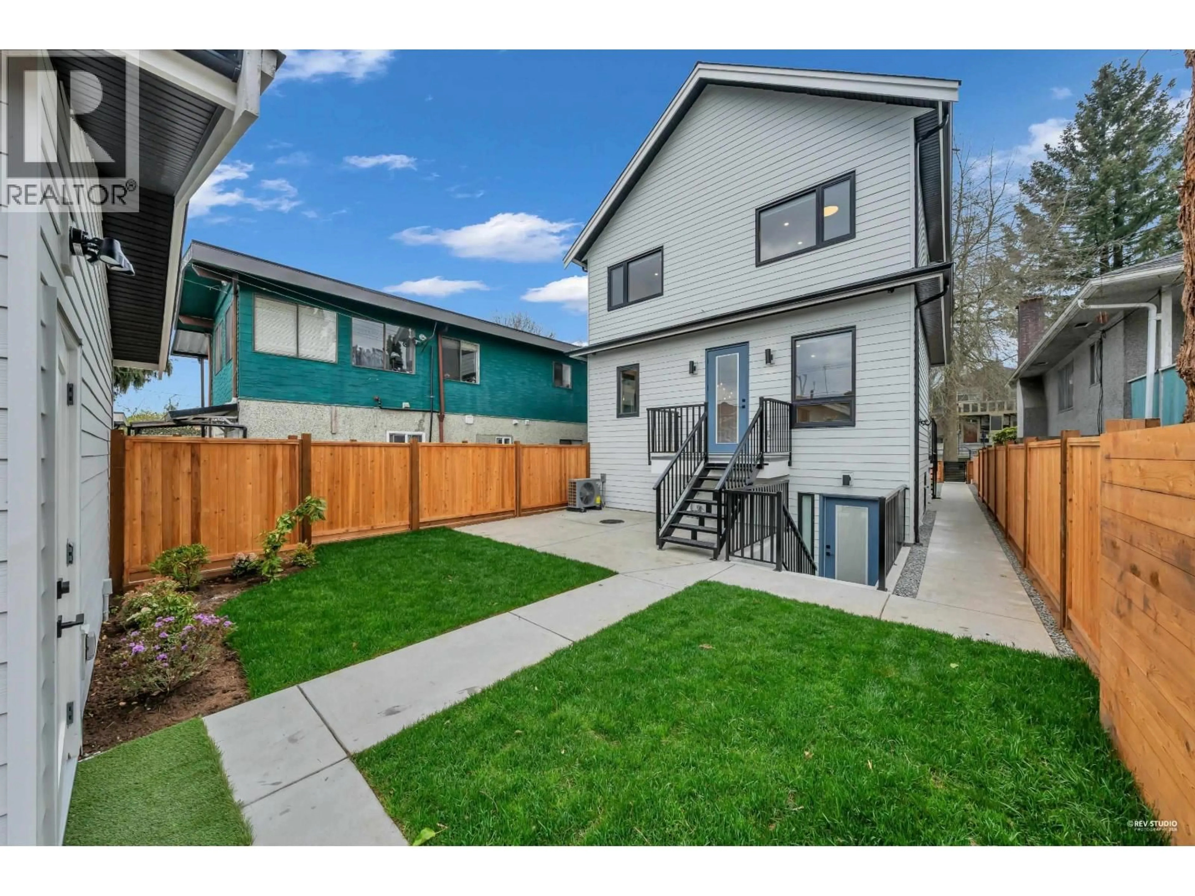 Home with vinyl exterior material, street for 2713 CHEYENNE AVENUE, Vancouver British Columbia V5R4R5