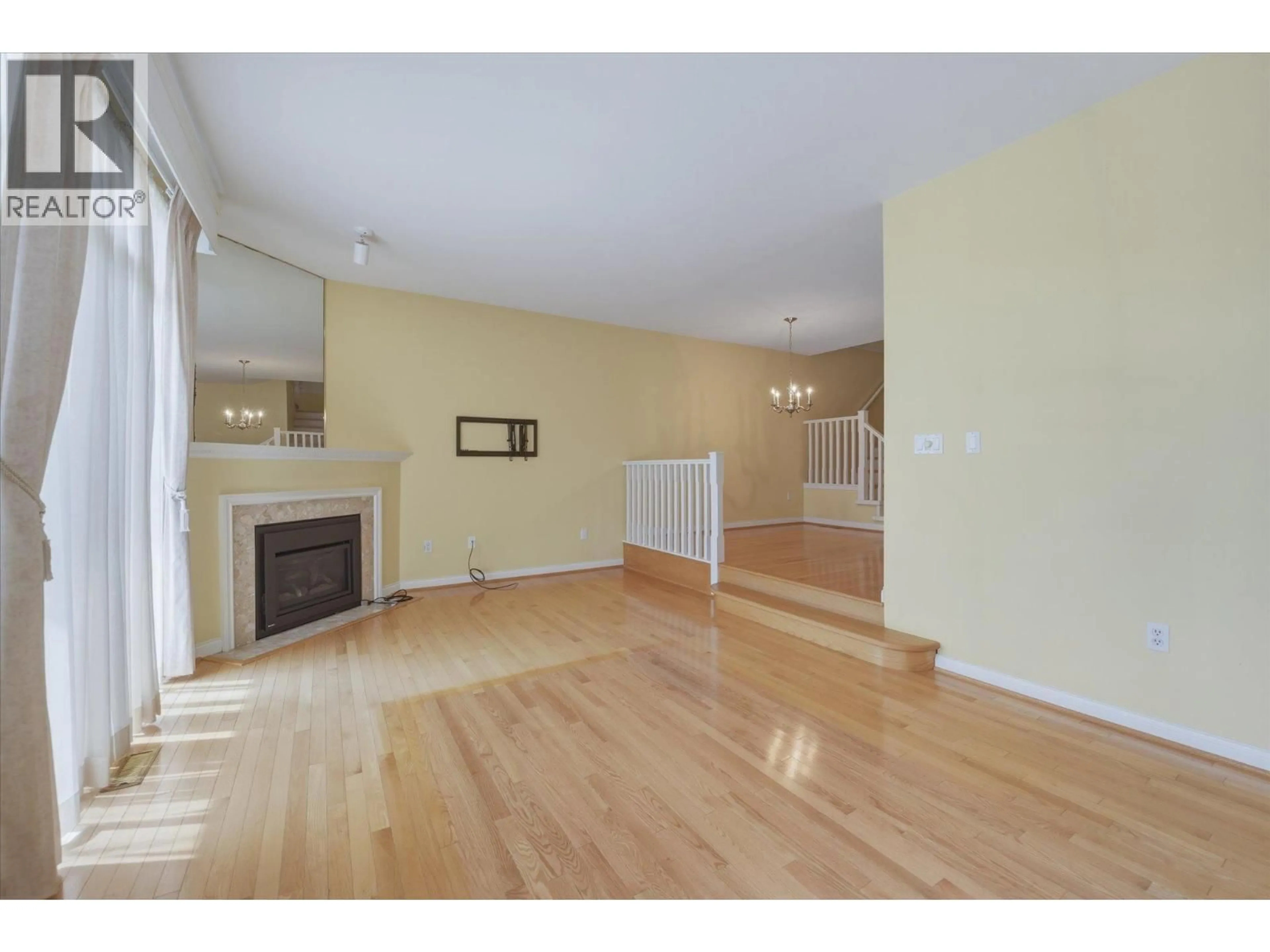 Unknown for 18 - 920 CITADEL DRIVE, Port Coquitlam British Columbia V3C5X8