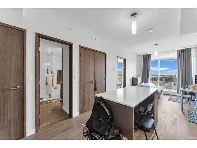2702 - 13495 CENTRAL AVENUE, Surrey 2
