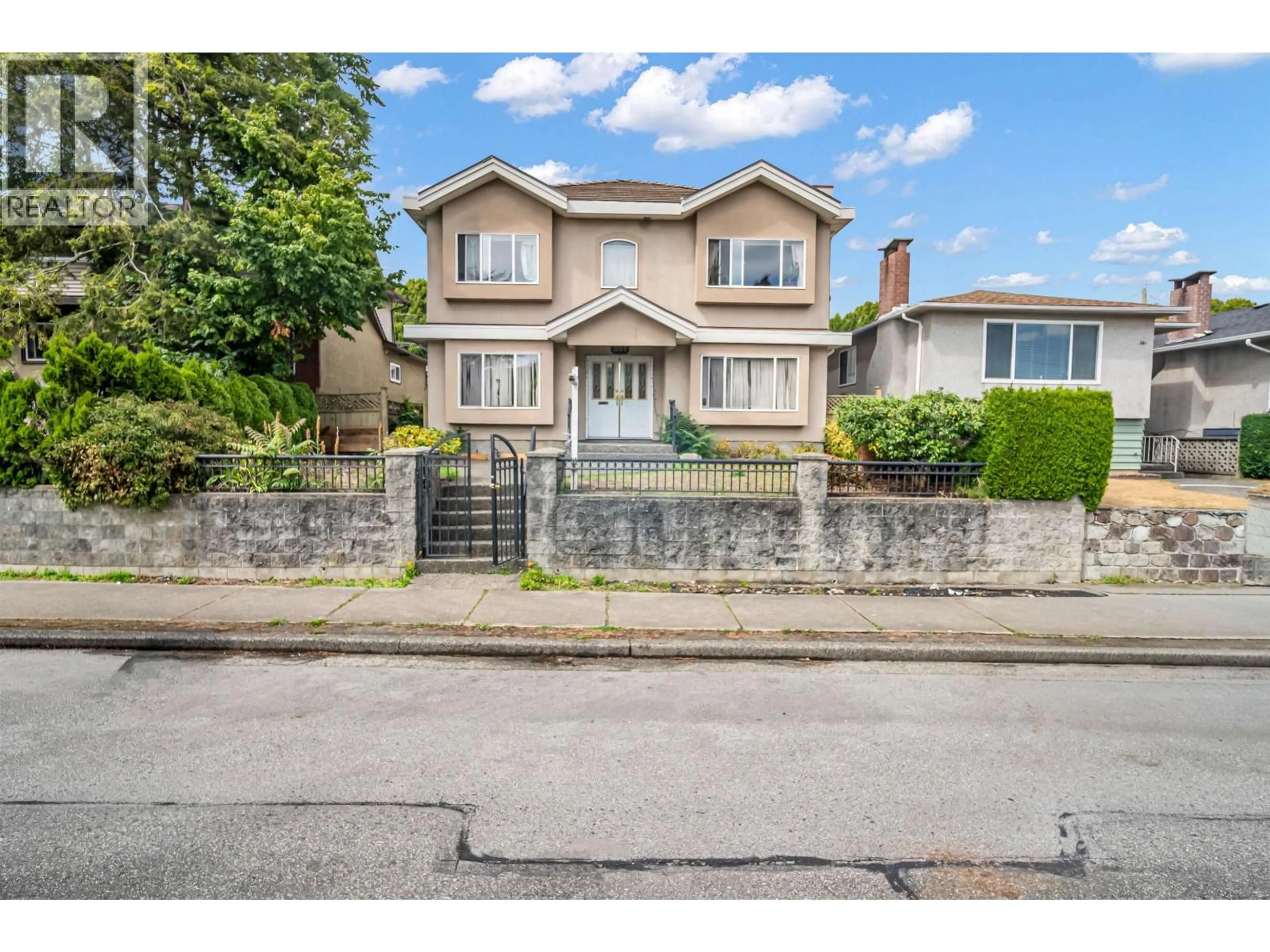 Unknown for 331 61ST AVENUE, Vancouver British Columbia V5X2B5