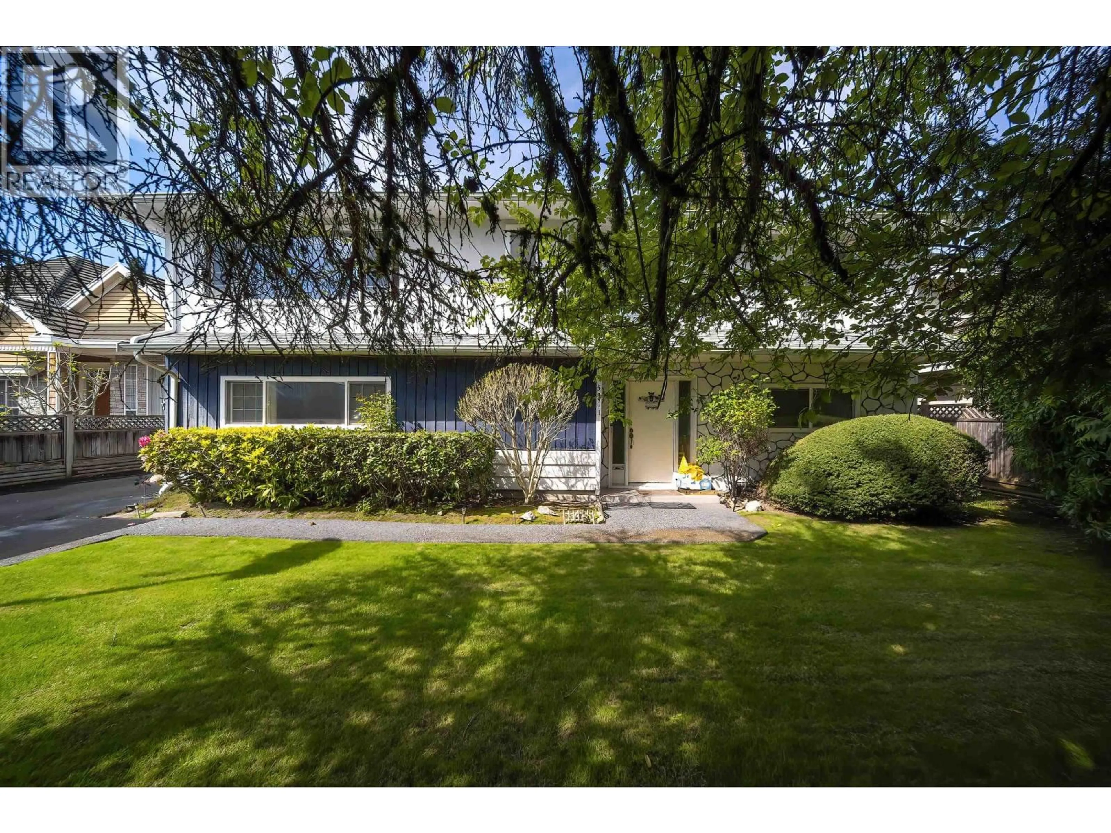 A pic from outside/outdoor area/front of a property/back of a property/a pic from drone, street for 5311 COLBECK ROAD, Richmond British Columbia V7C3E6
