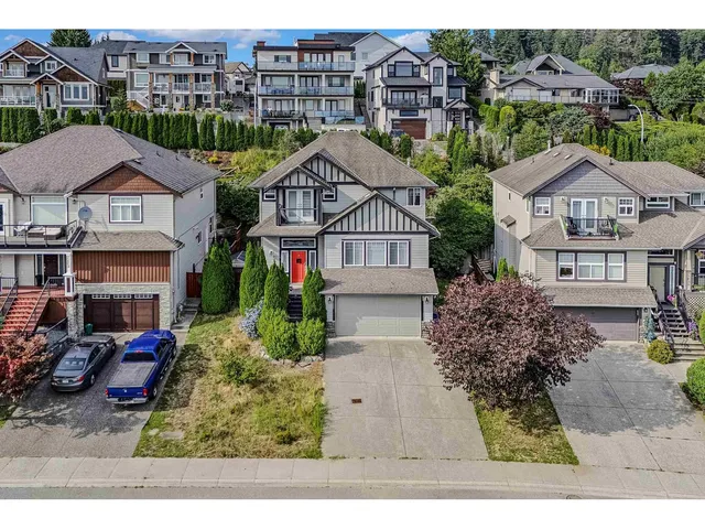 33821 GREWALL CRESCENT, Mission 2