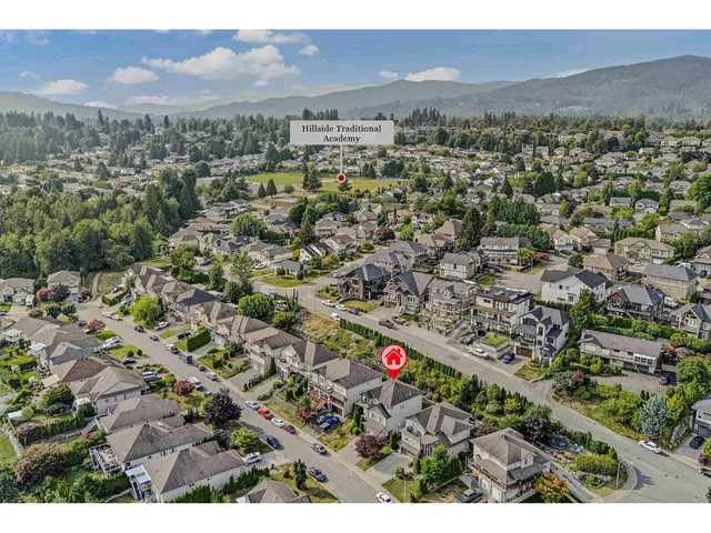 33821 GREWALL CRESCENT, Mission 5