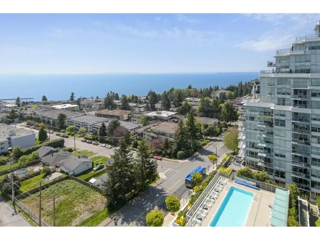 1404 - 1441 JOHNSTON ROAD, White Rock 2