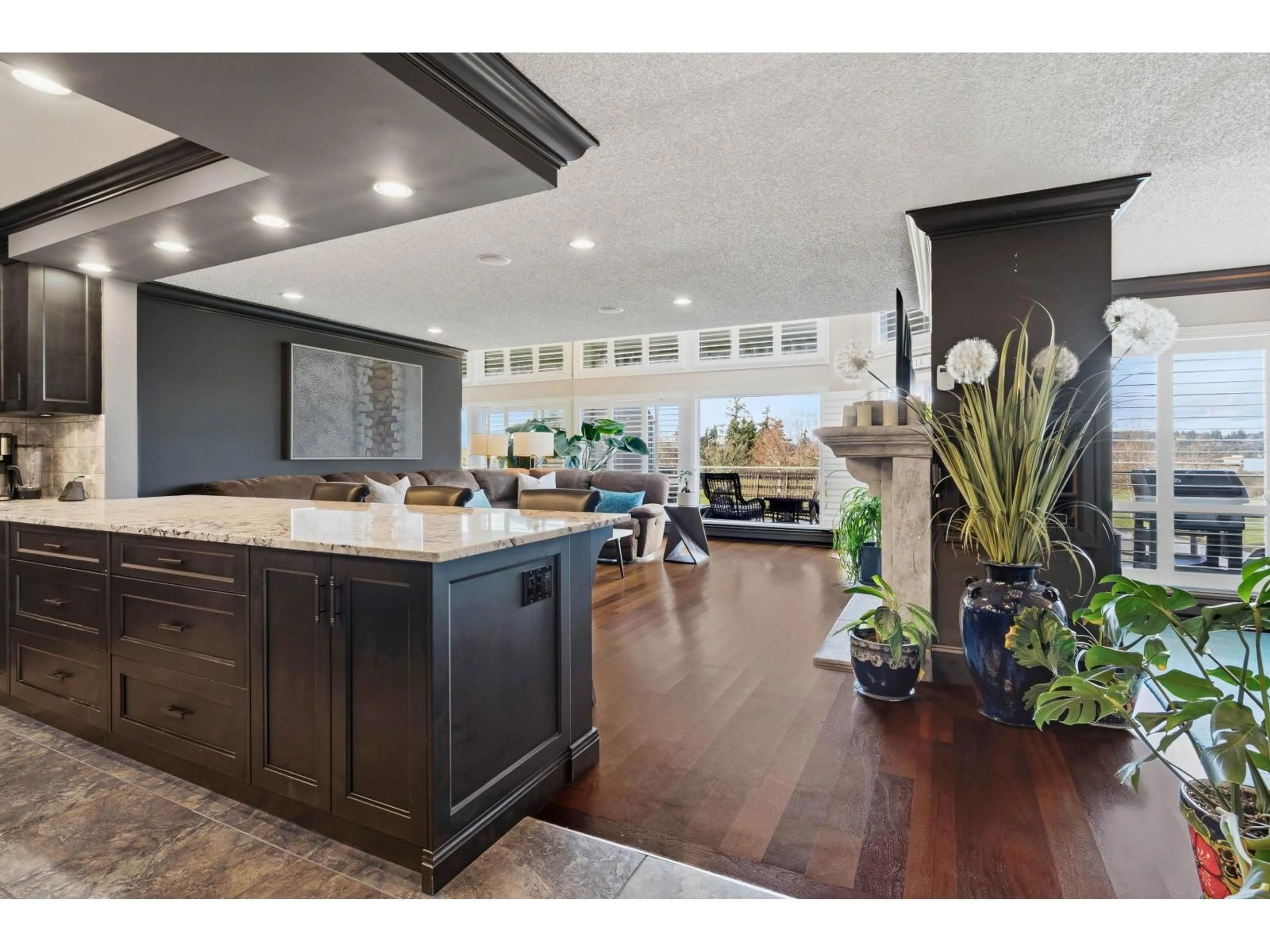 Open concept kitchen, unknown for 3673 NICO WYND DRIVE, Surrey British Columbia V4P1J1