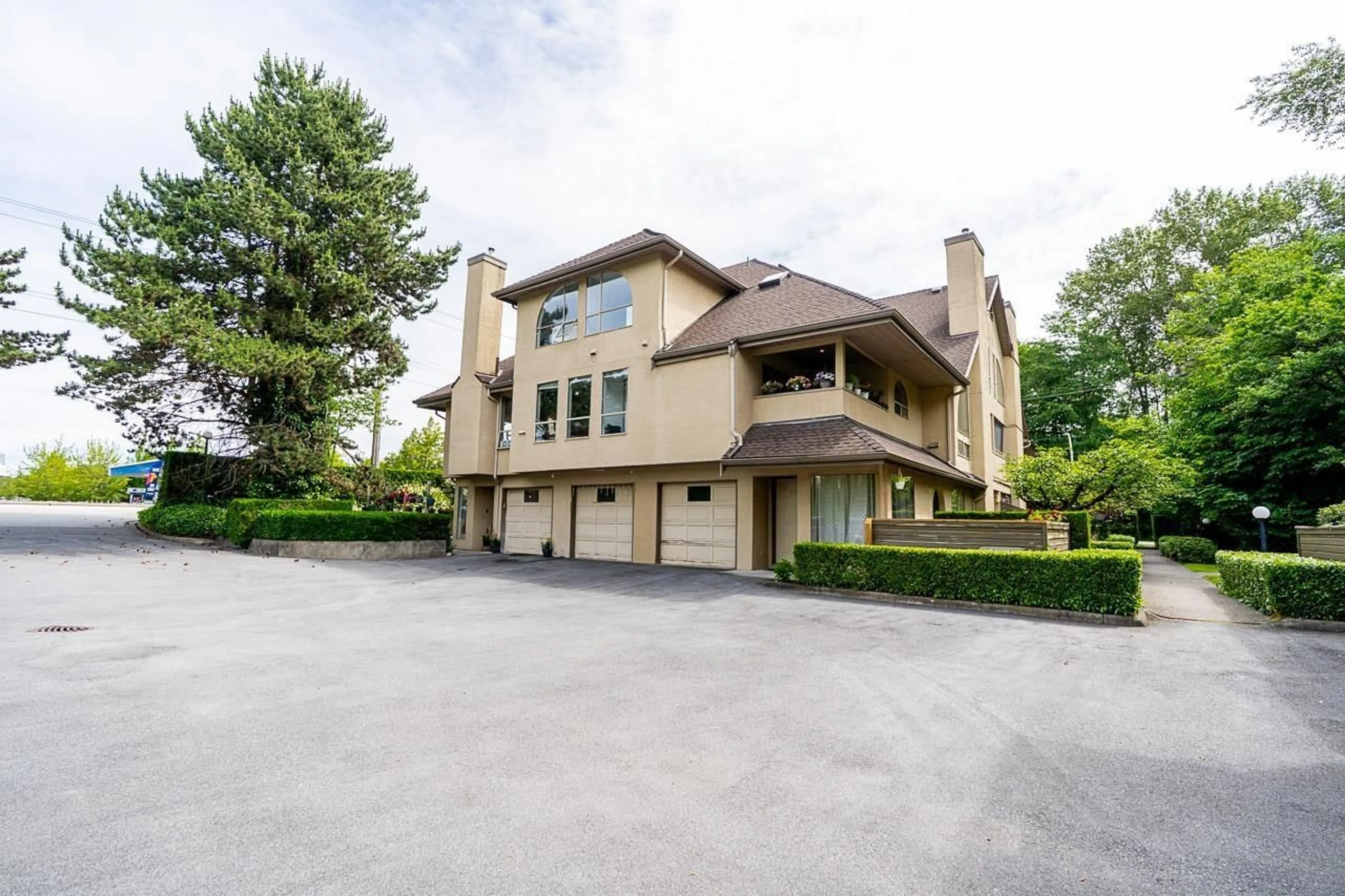 Unknown for 21 - 12172 72 AVENUE, Surrey British Columbia V3W2L9