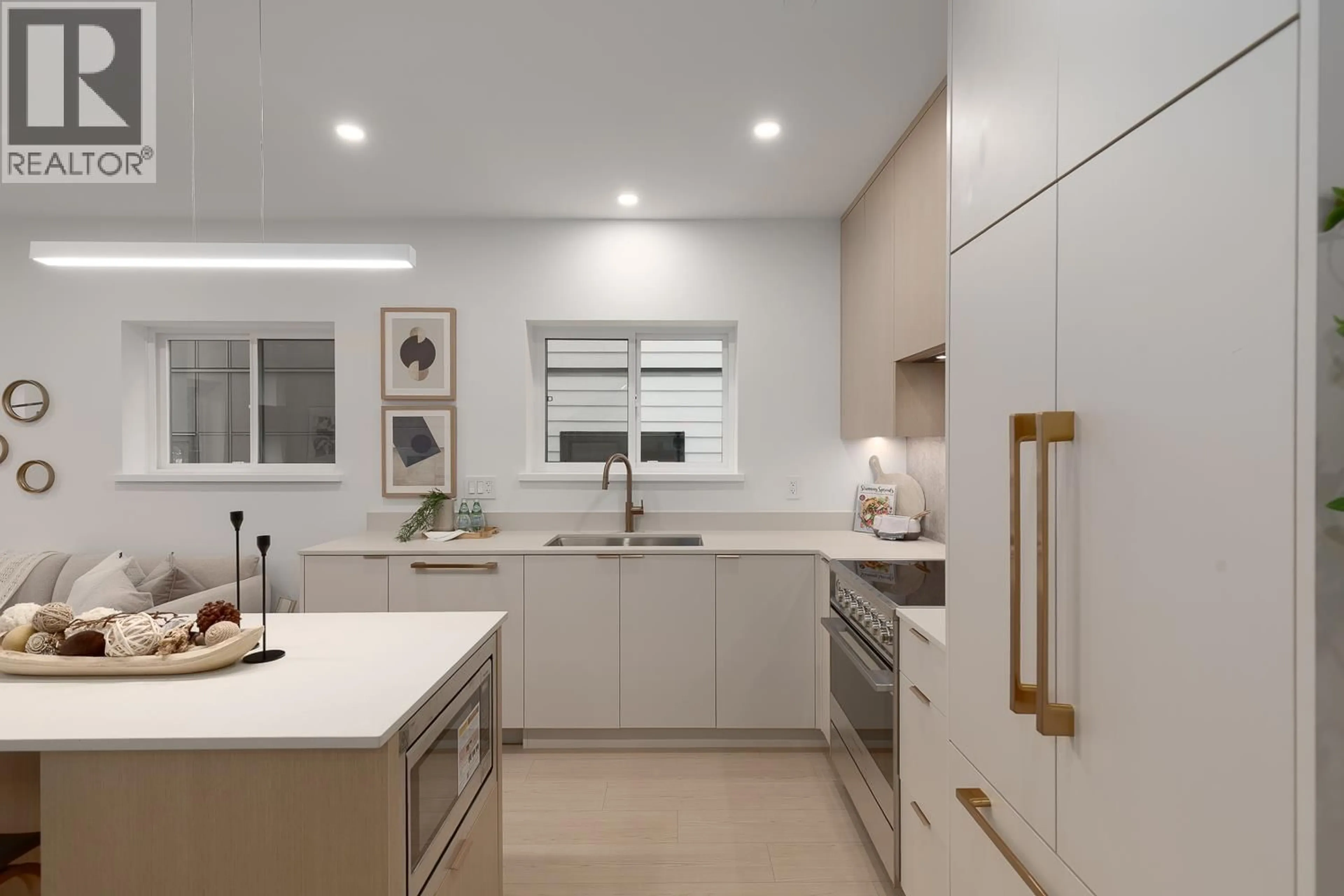 Contemporary kitchen, ceramic/tile floor for 205 - 2329 34TH AVENUE, Vancouver British Columbia V5R2S6