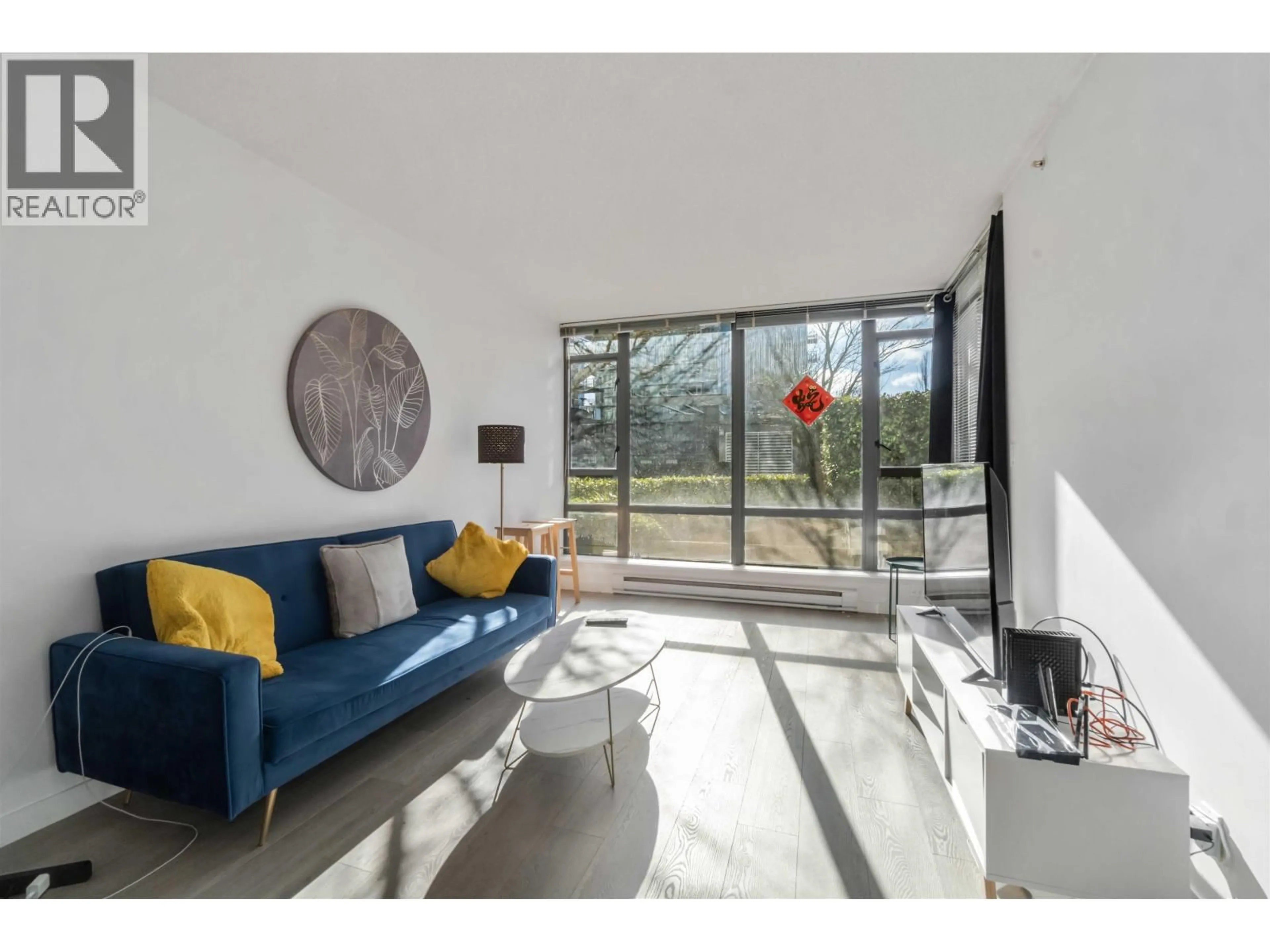Living room with furniture, unknown for 502 - 7360 ELMBRIDGE WAY, Richmond British Columbia V6X0A5