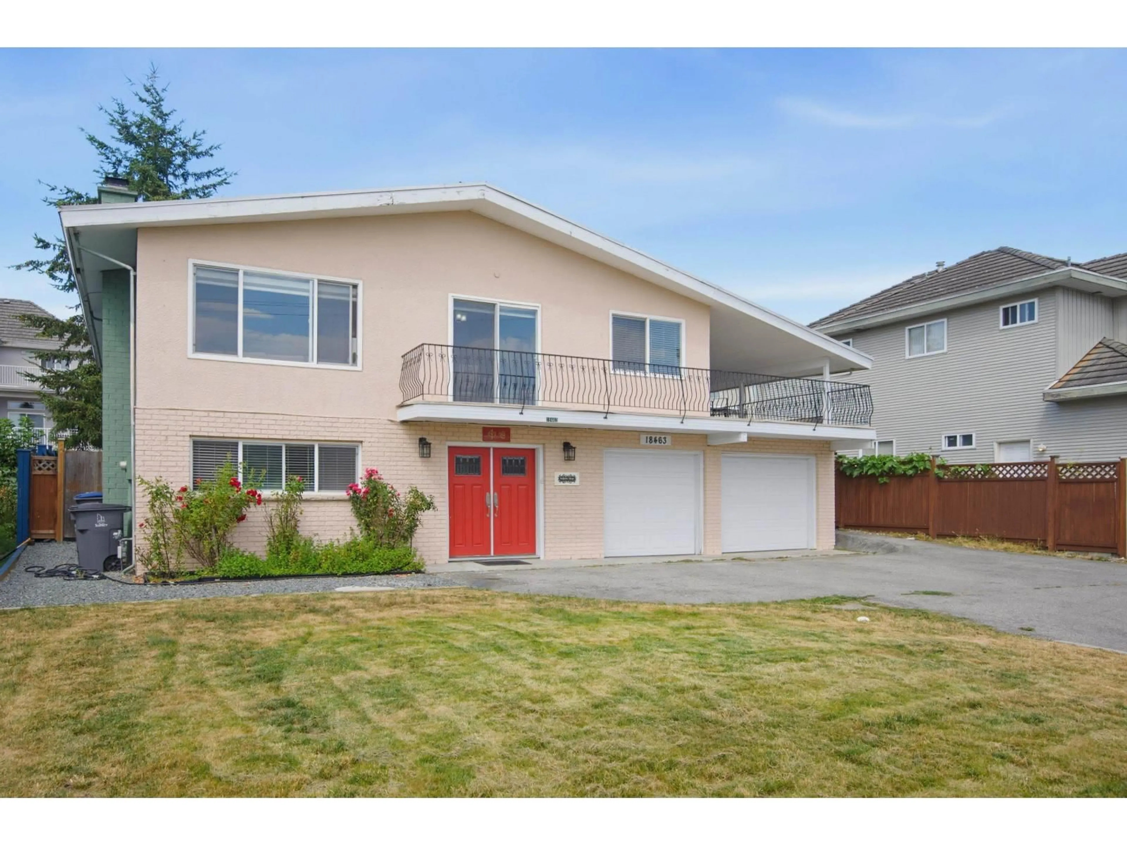 Home with vinyl exterior material, street for 18463 56 AVENUE, Surrey British Columbia V3S8J3