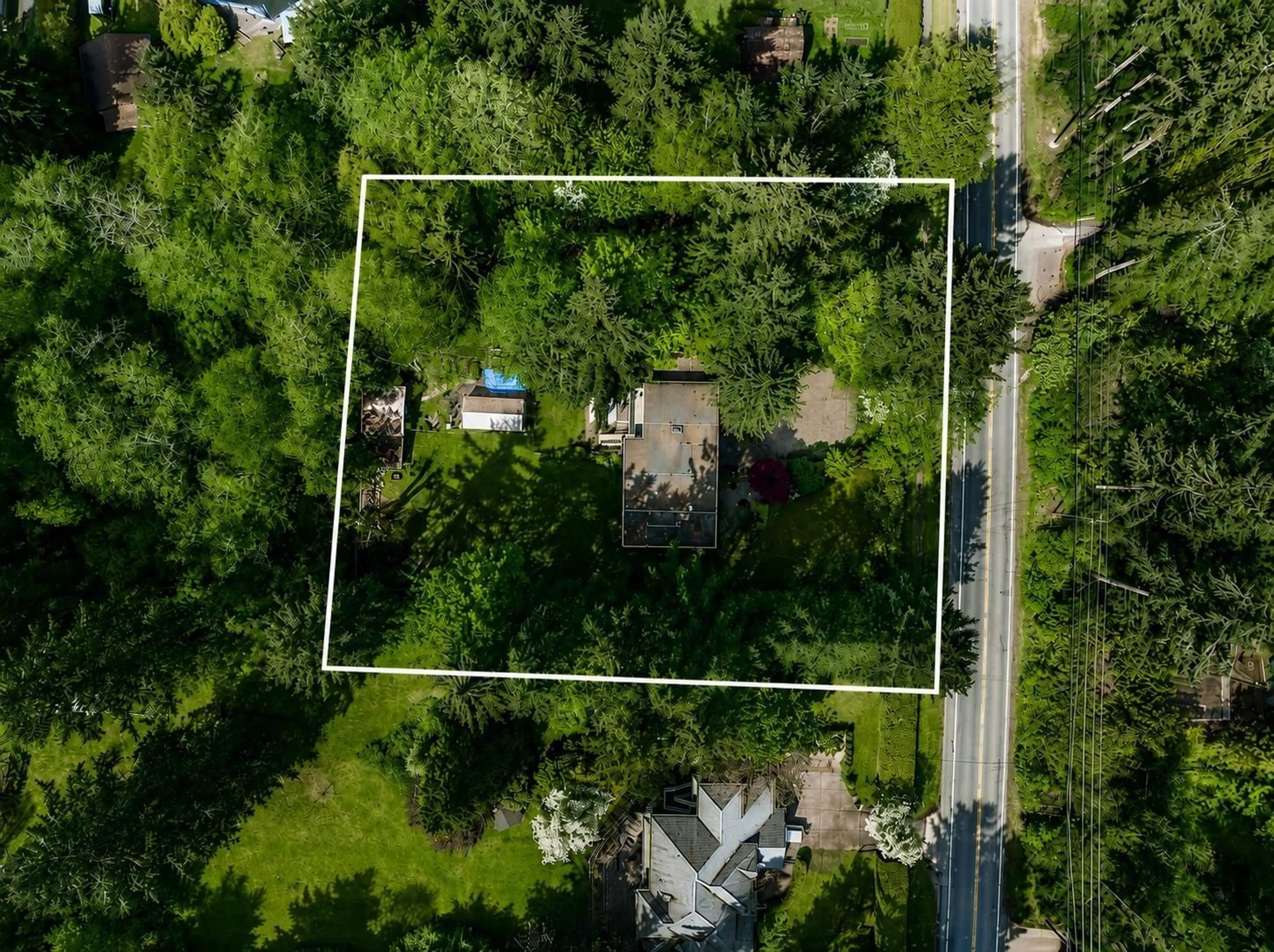 A pic from outside/outdoor area/front of a property/back of a property/a pic from drone, street for 2875 168 STREET, Surrey British Columbia V3Z0A7