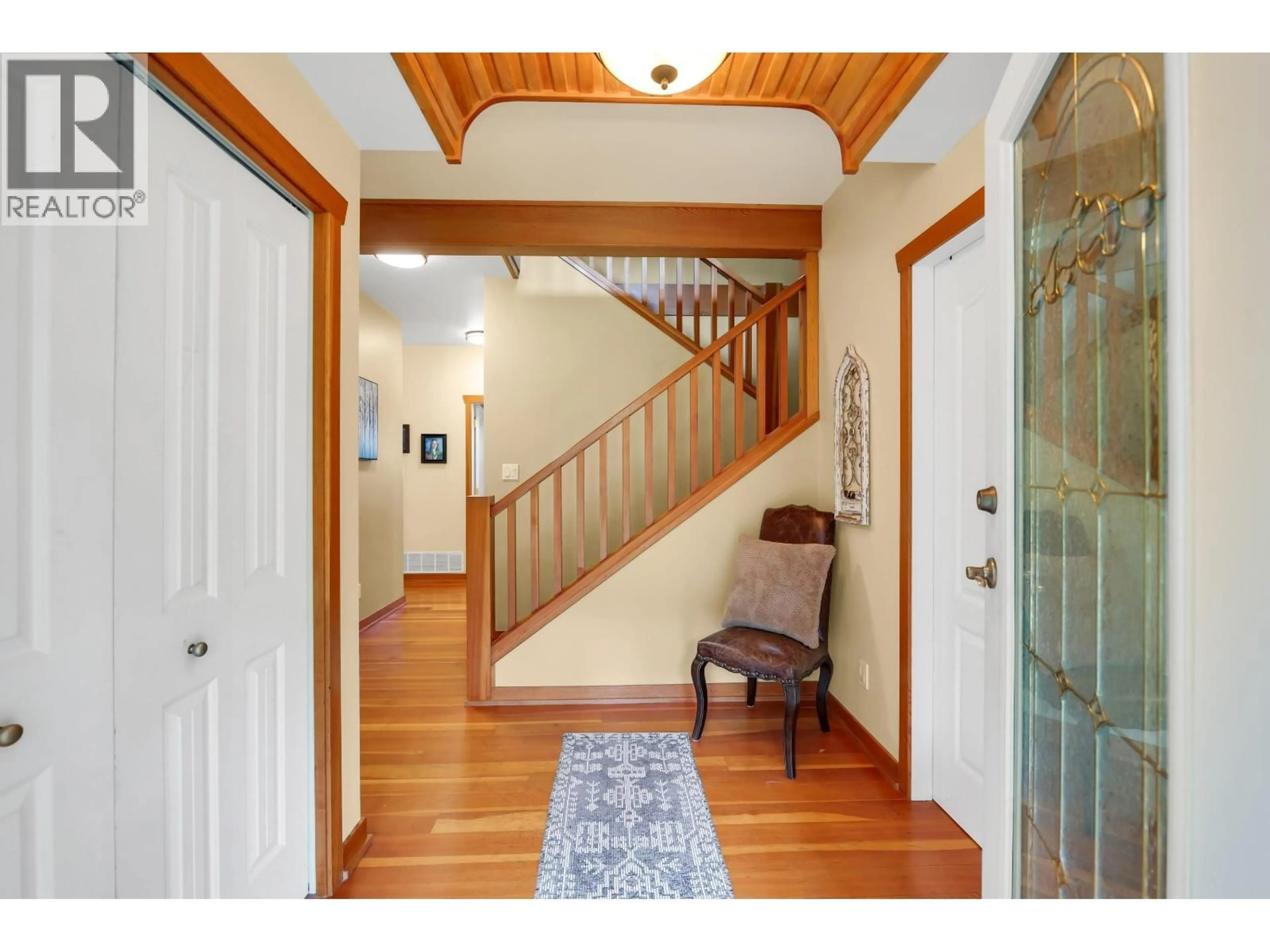 Indoor entryway for 1985 HIGHWAY 99, Pemberton British Columbia V0N2K0