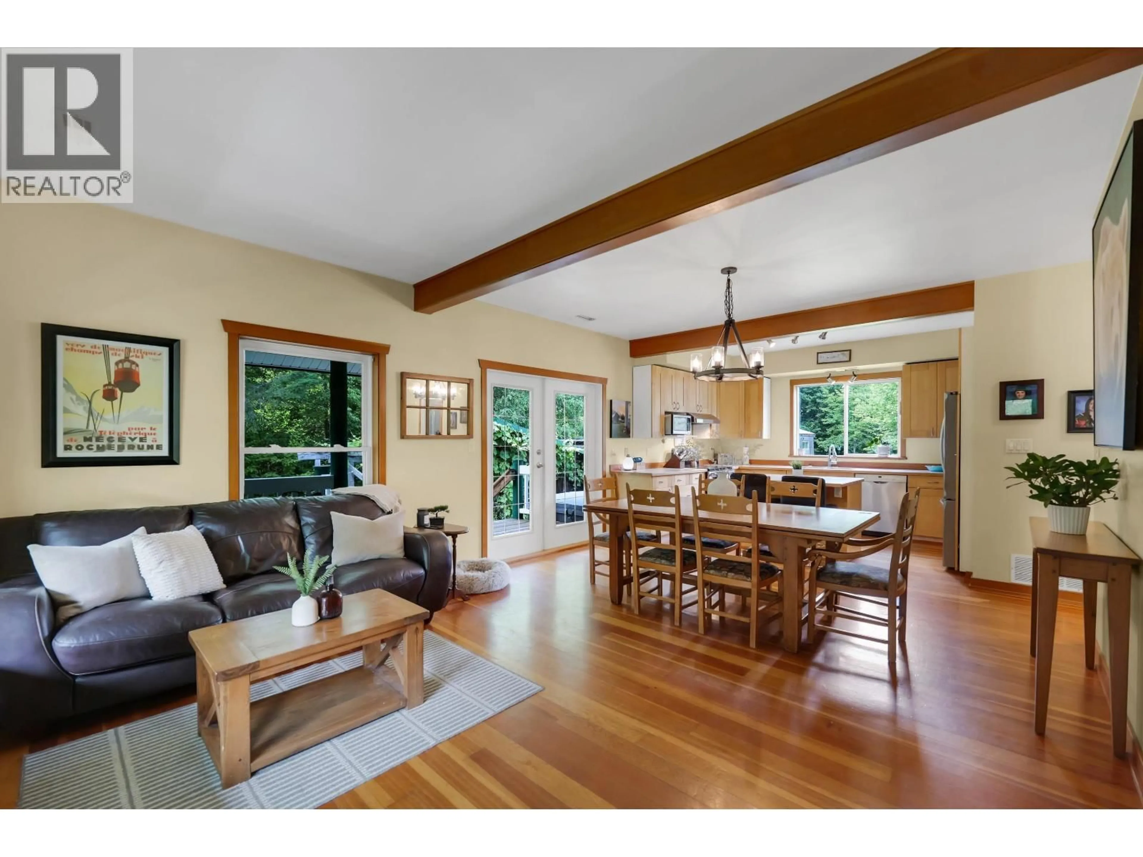 Open concept kitchen, wood/laminate floor for 1985 HIGHWAY 99, Pemberton British Columbia V0N2K0